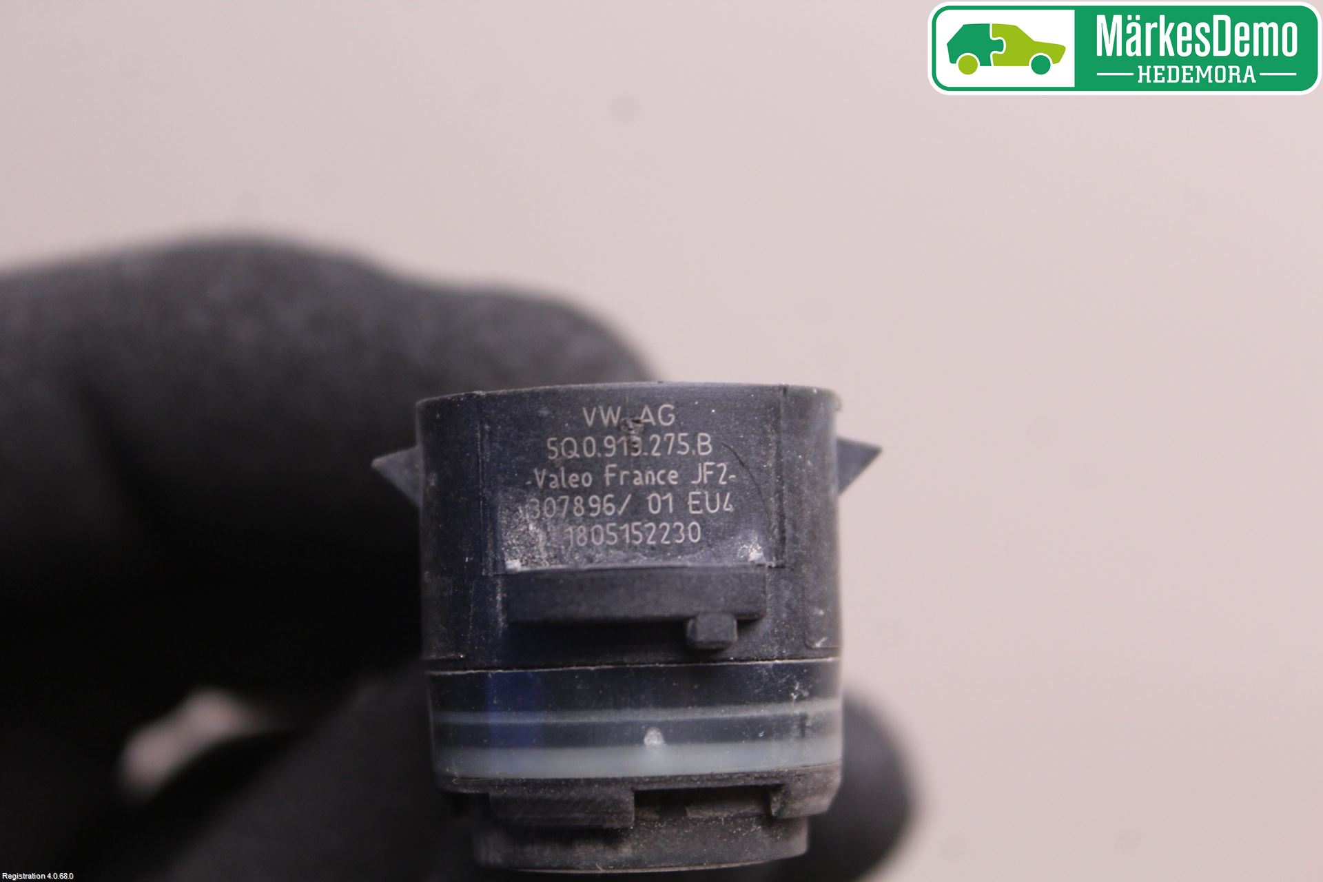 Volkswagen VW PASSAT 15-19 Parkeringshjälp Frontsensor