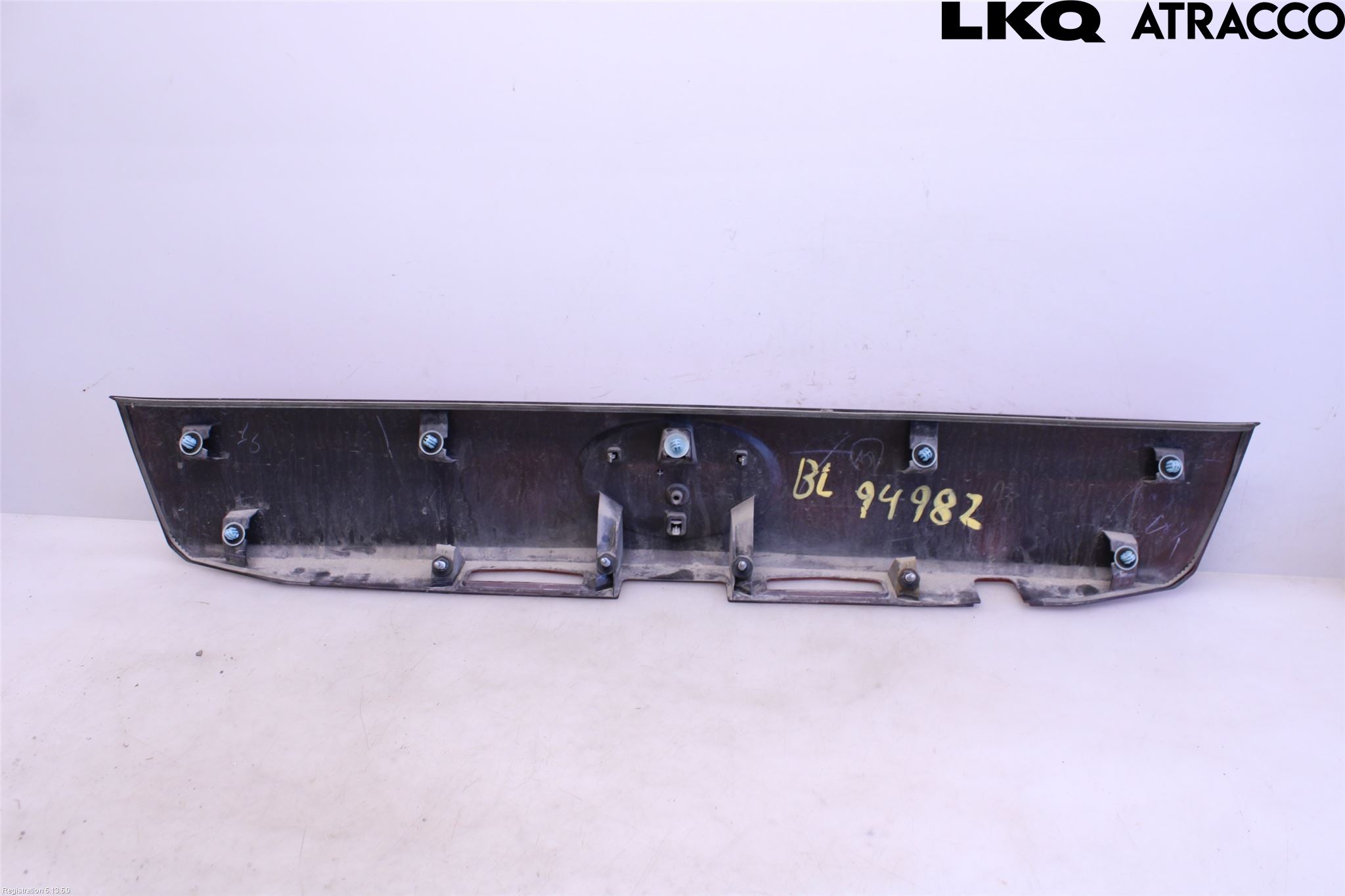 Toyota PRIUS+ ZVW40 12-20 List Bak-Baklucka