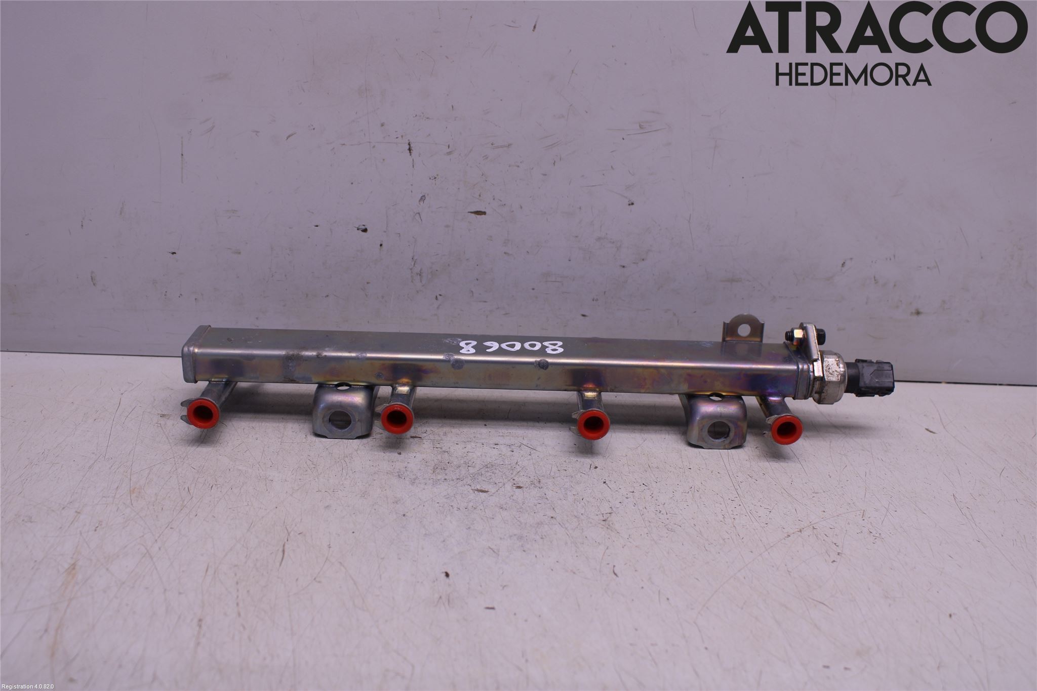 Toyota RAV4 19- Injspridarrör