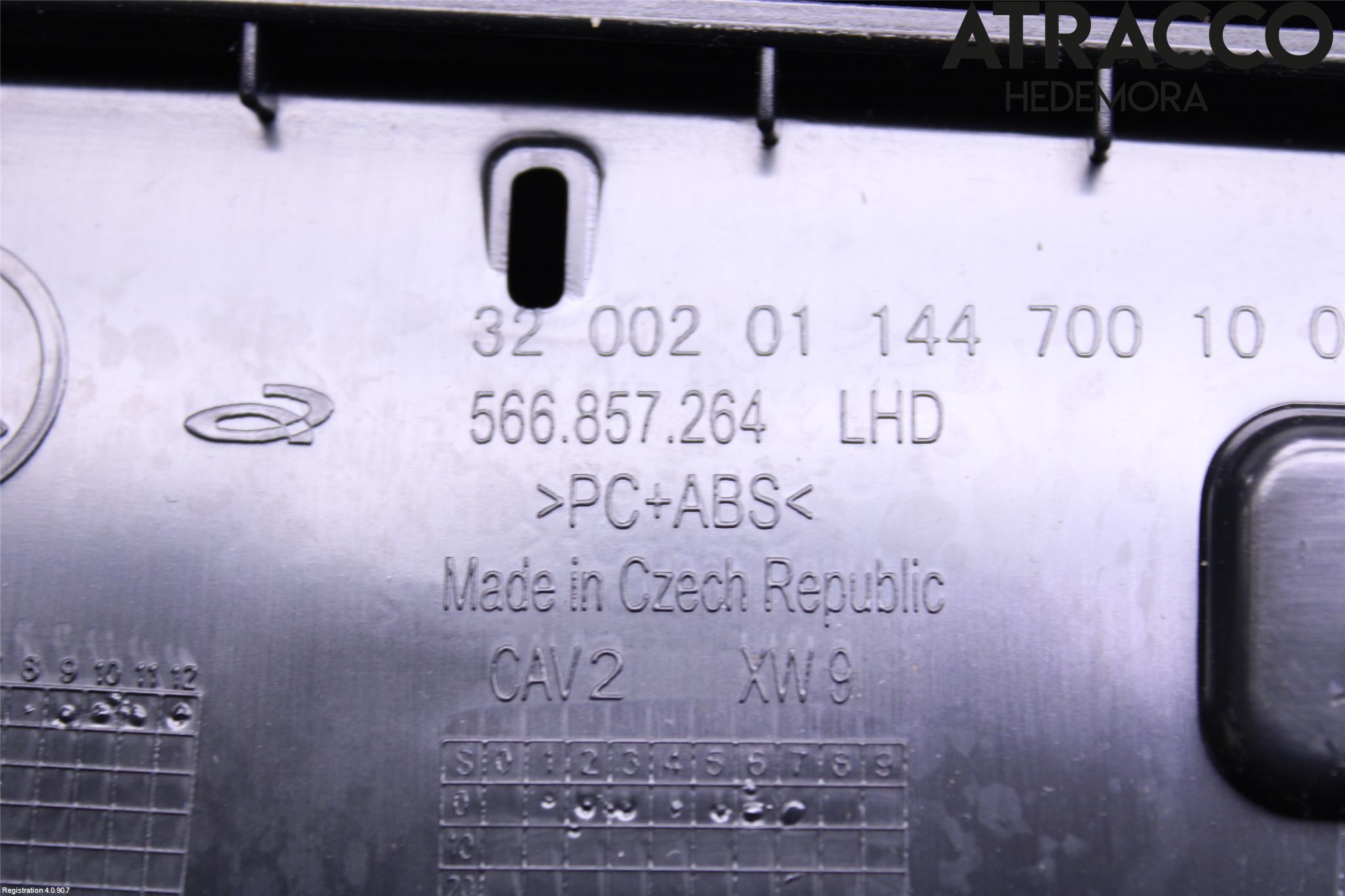 Skoda KODIAQ 17-24 Handskfack