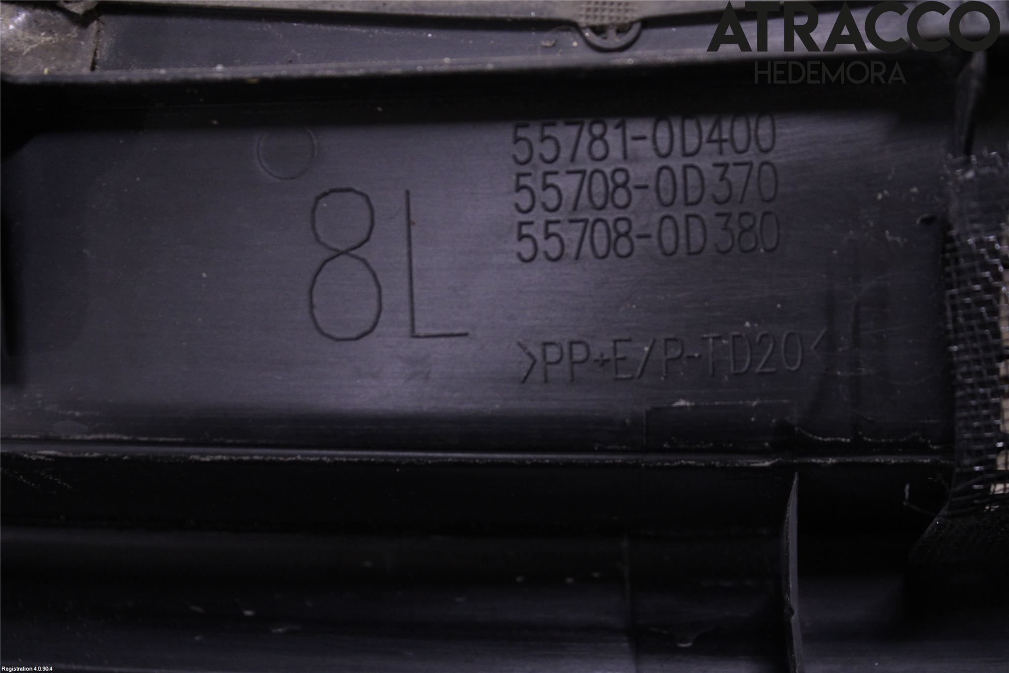 Toyota YARIS XP130 15-20 Torpedplåt-Torpedplast