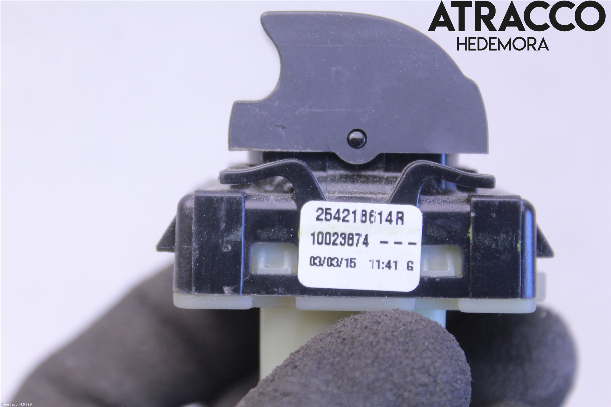 Opel VIVARO 15-19 Strömställare Elhiss