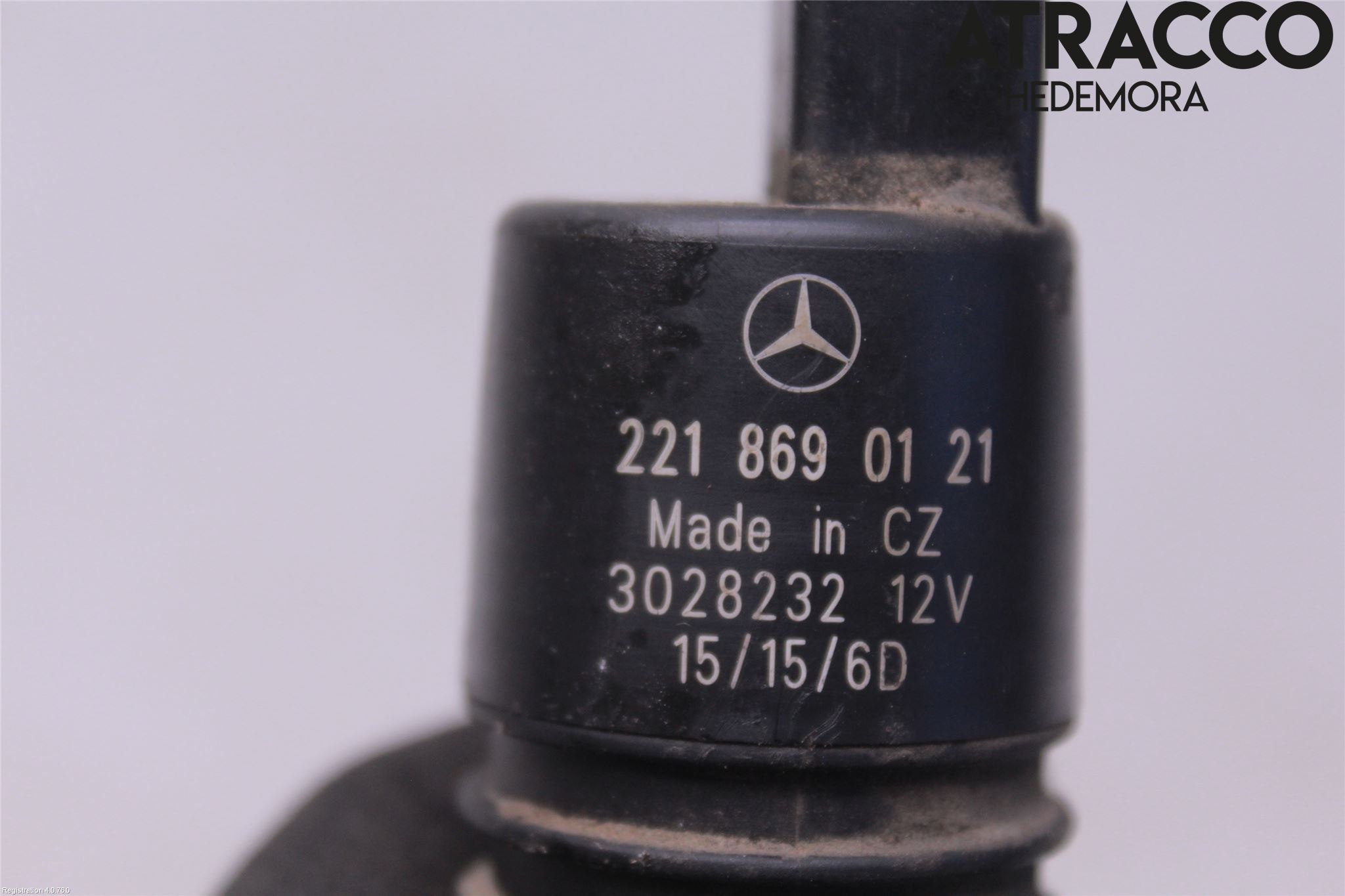 Mercedes-Benz MB SPRINTER (W906) 06-18 Spolarpump Vindruta