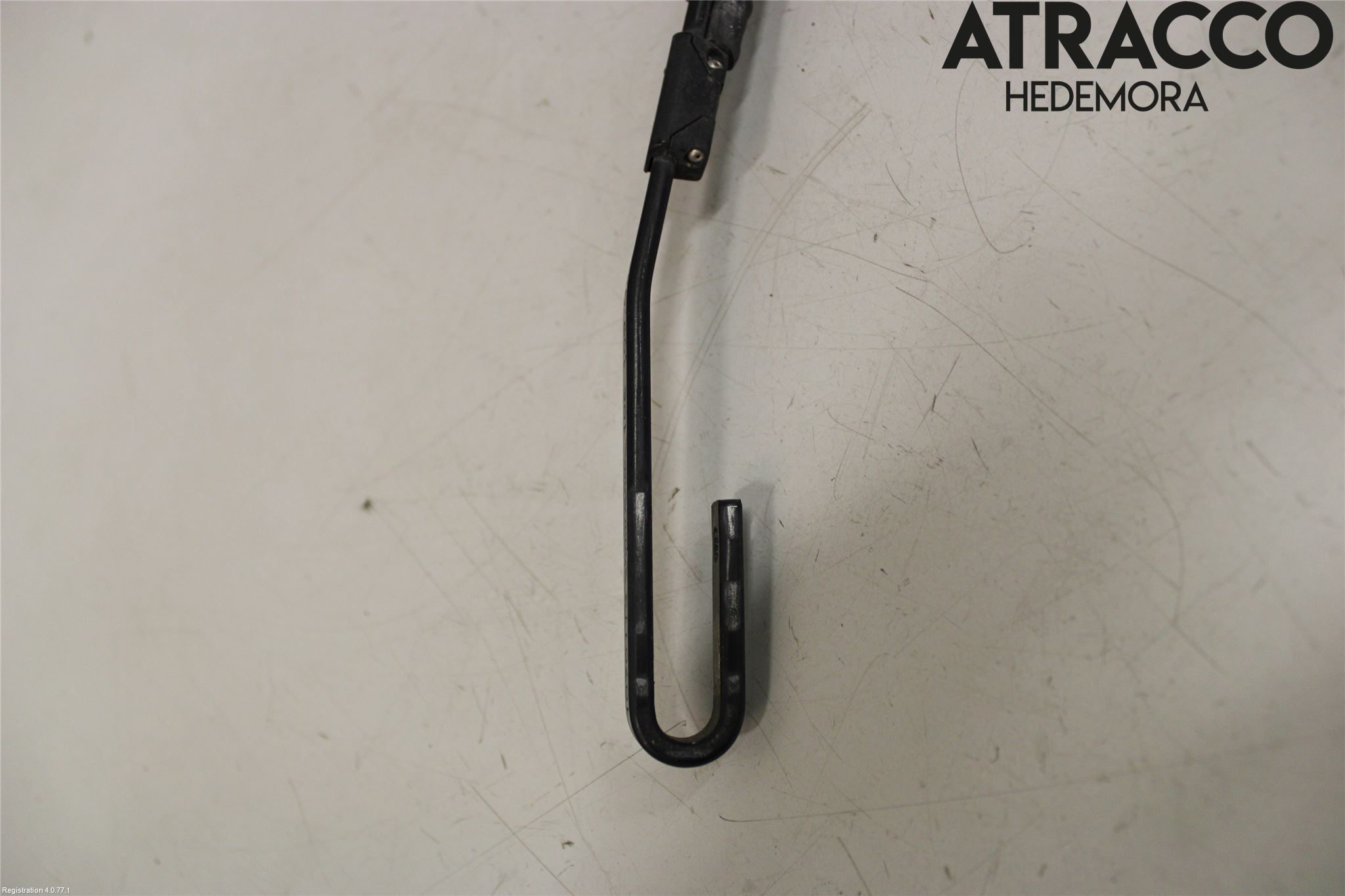 Renault MASTER III  04-10 Torkararm Armar Vindruta