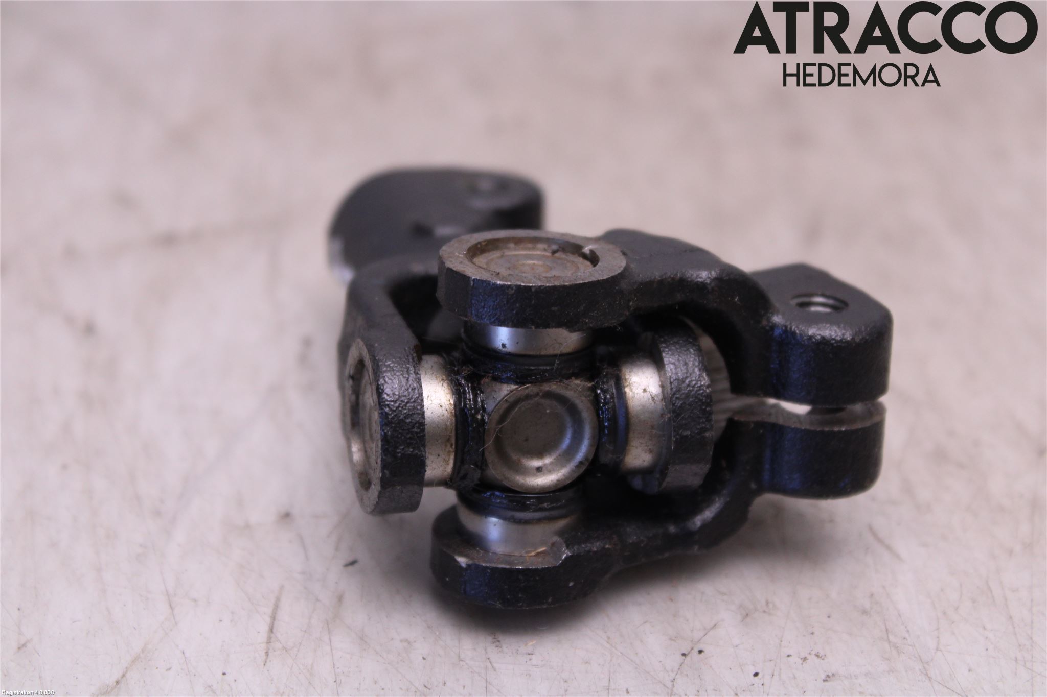 Toyota RAV 4 00-06 Rattaxelknut