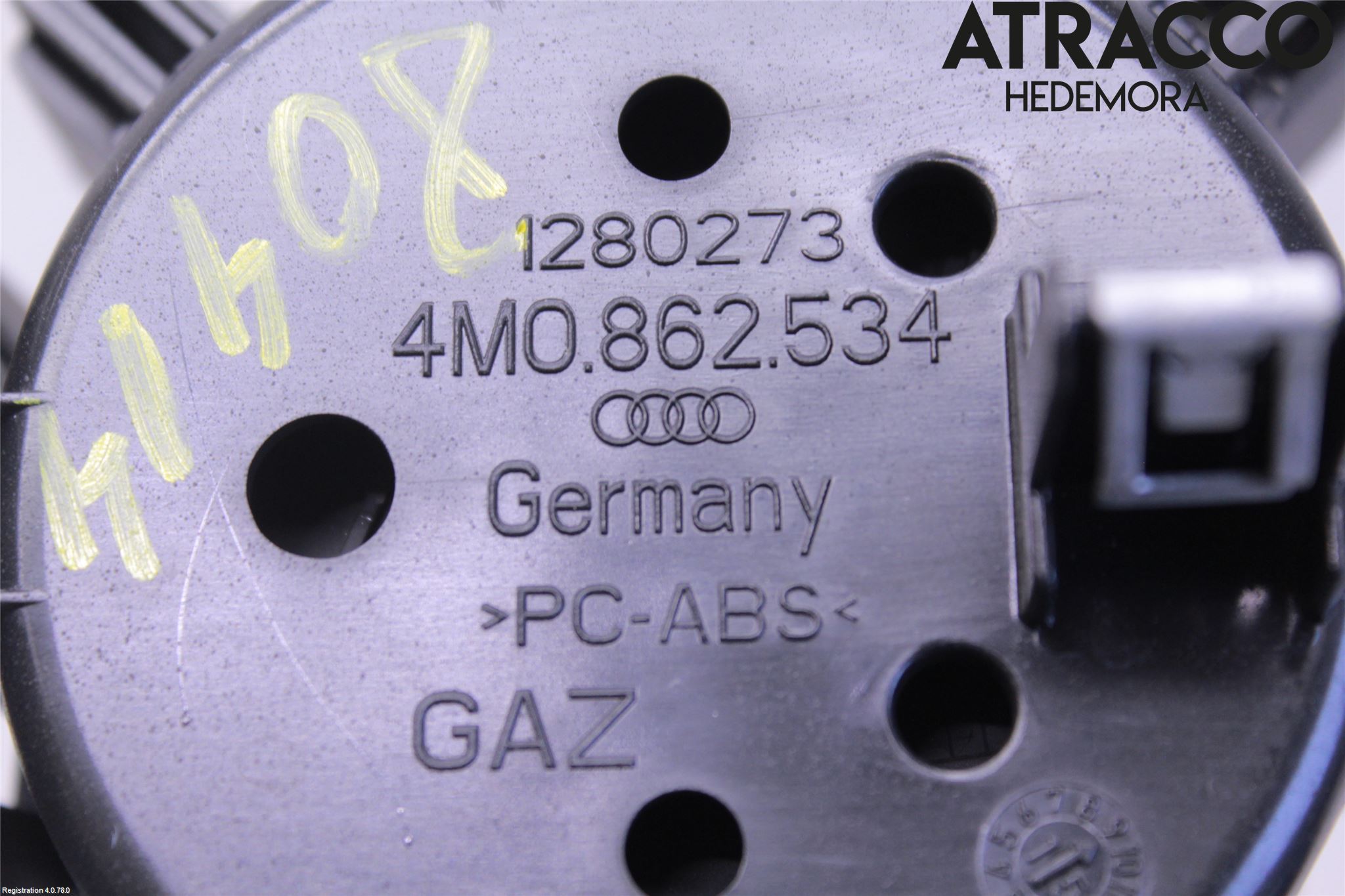 Audi Q7/SQ7 Mugghållare