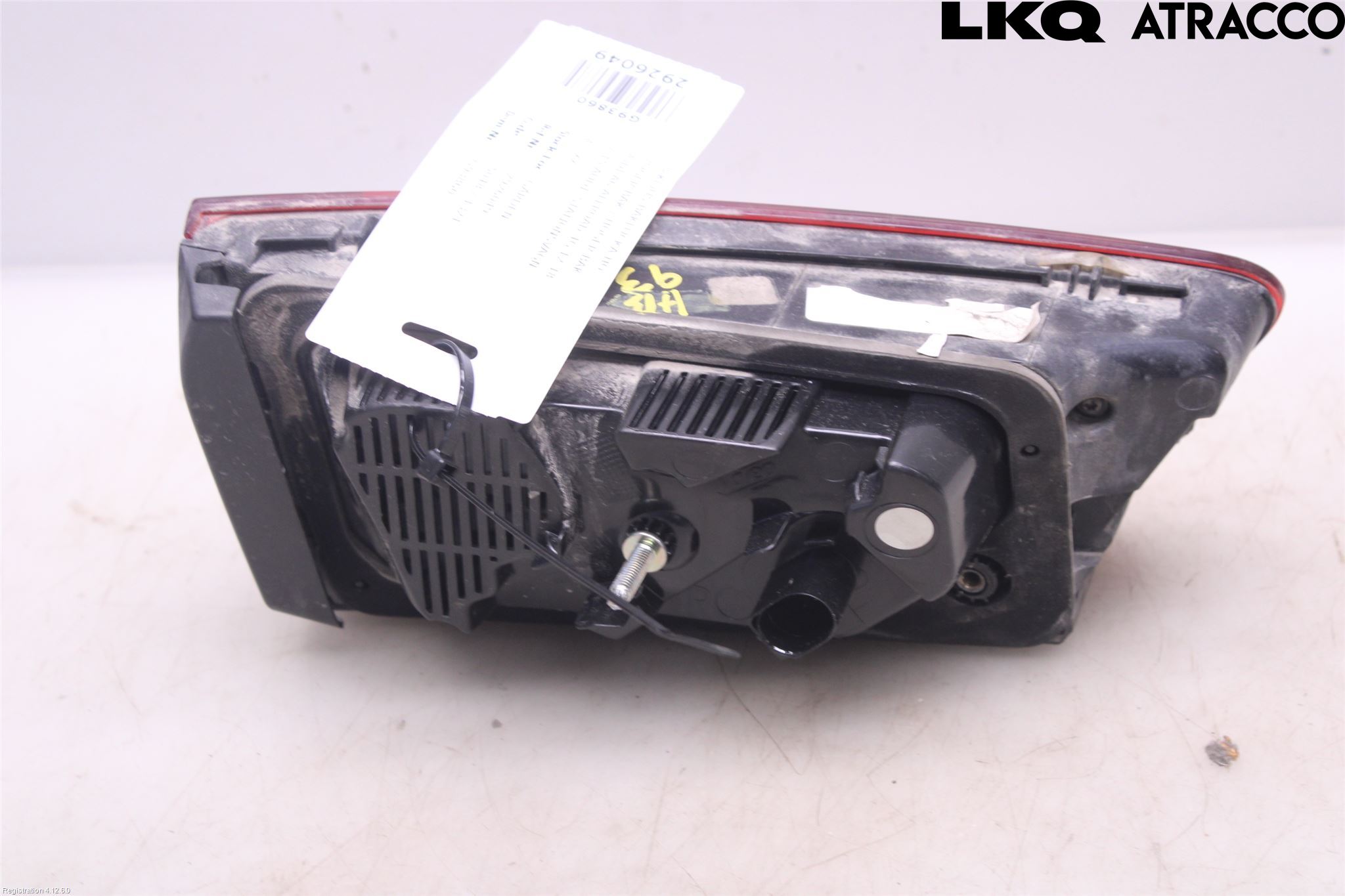 Audi A6 ALLROAD 12-18 Bakljus Lucka Hö