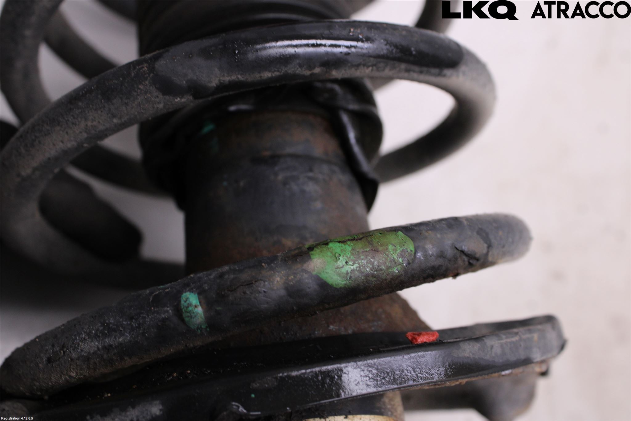 Volvo S60 05-10 Fjäderben Fram Höger