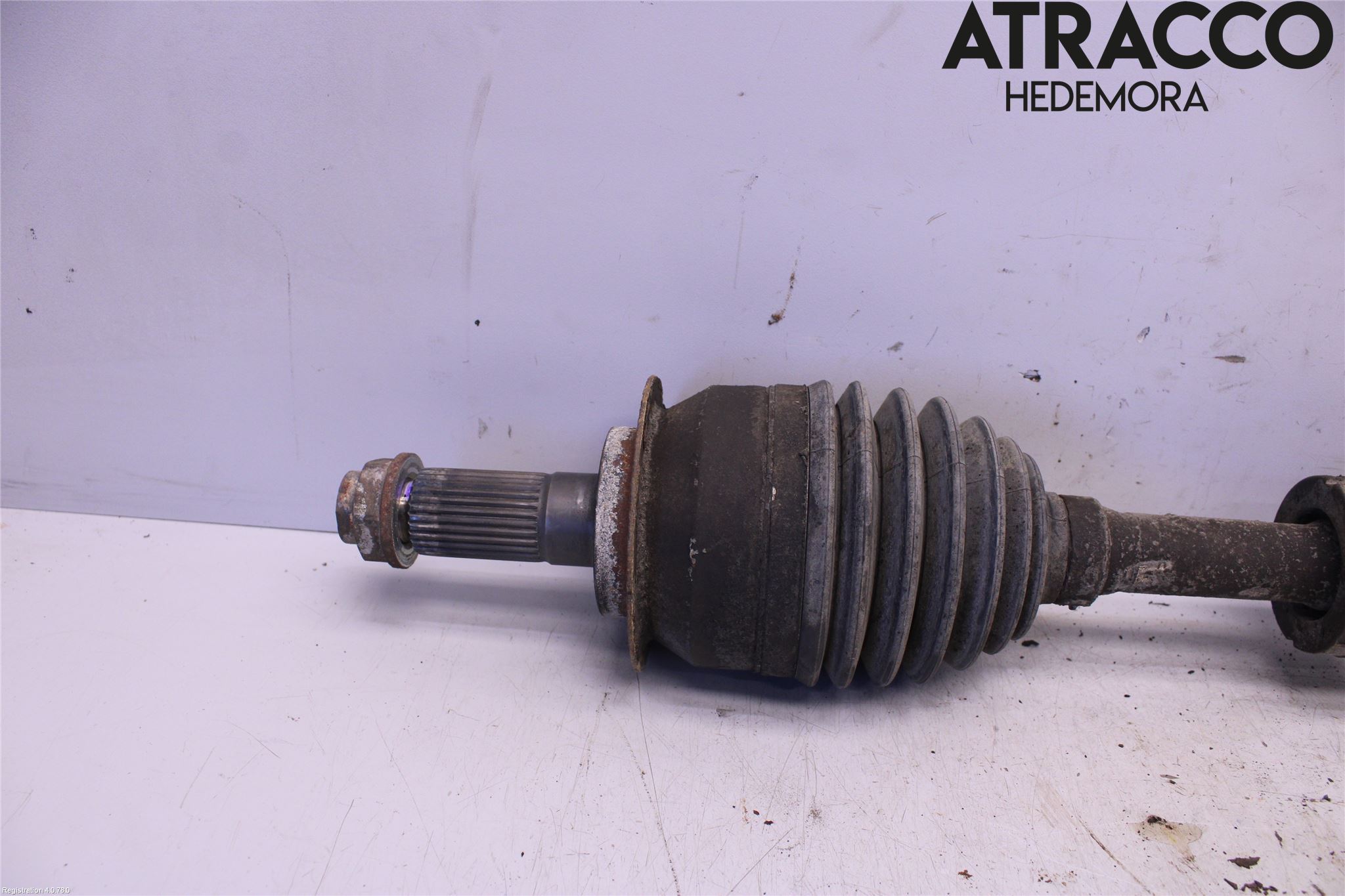 Suzuki SX4 S-CROSS 14-21 Drivaxel Fram Vänster