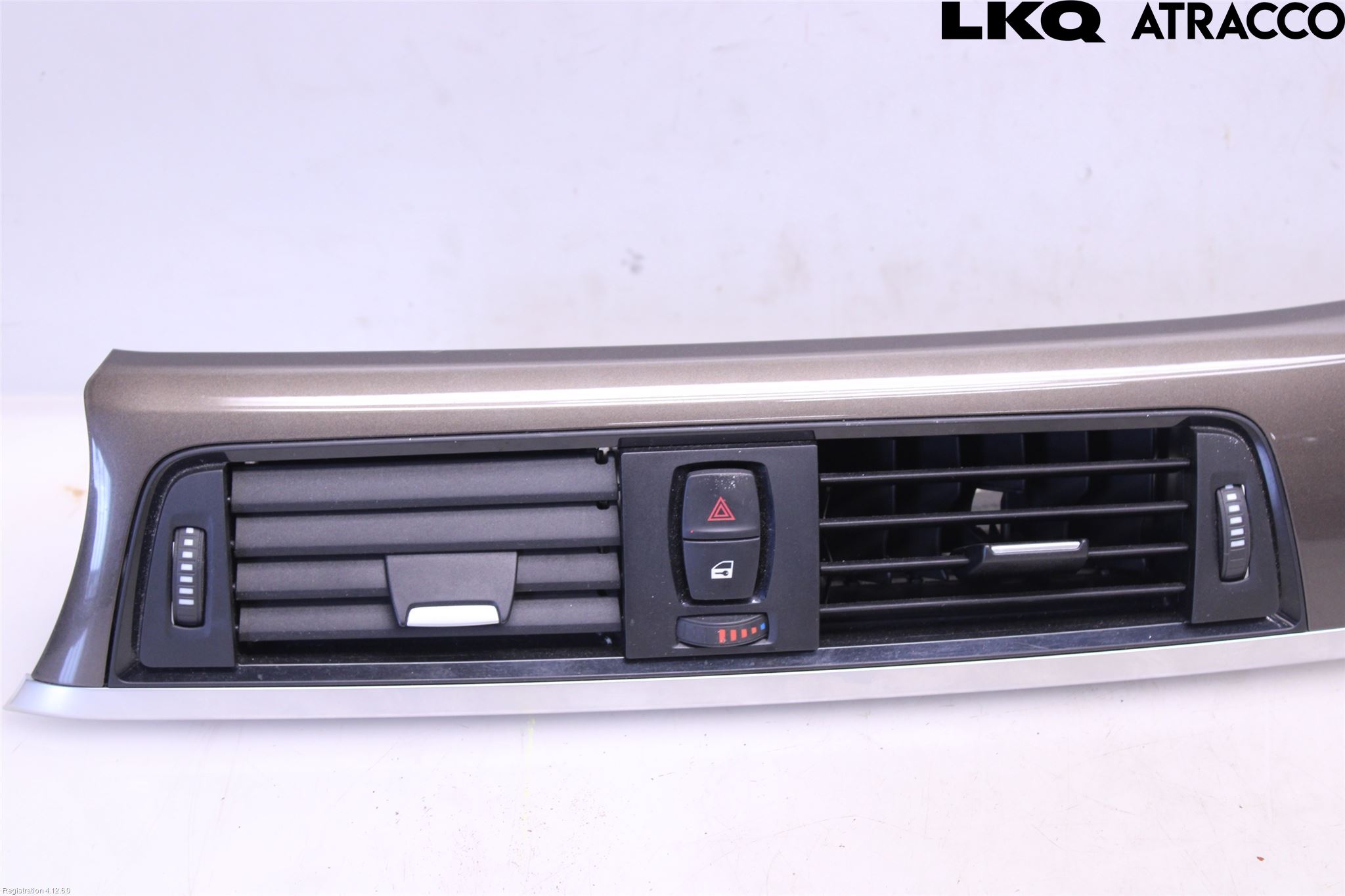 BMW 3 F30/F31/F80 12-19 Defrosterkanal-Munstycke