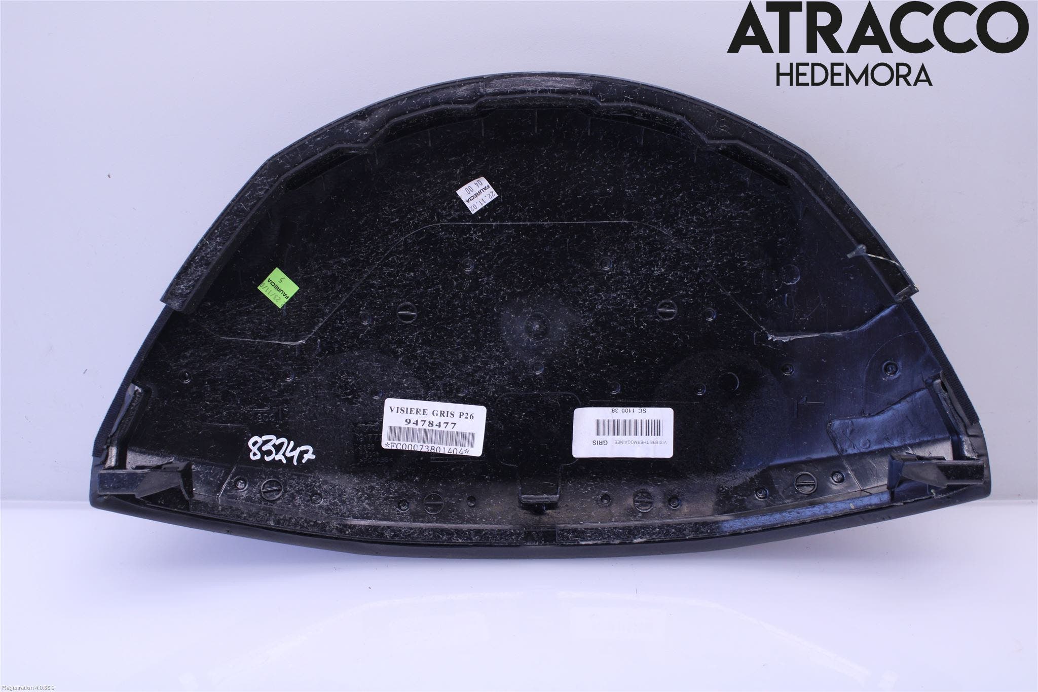 Volvo S60 01-04 Instrumentbräda