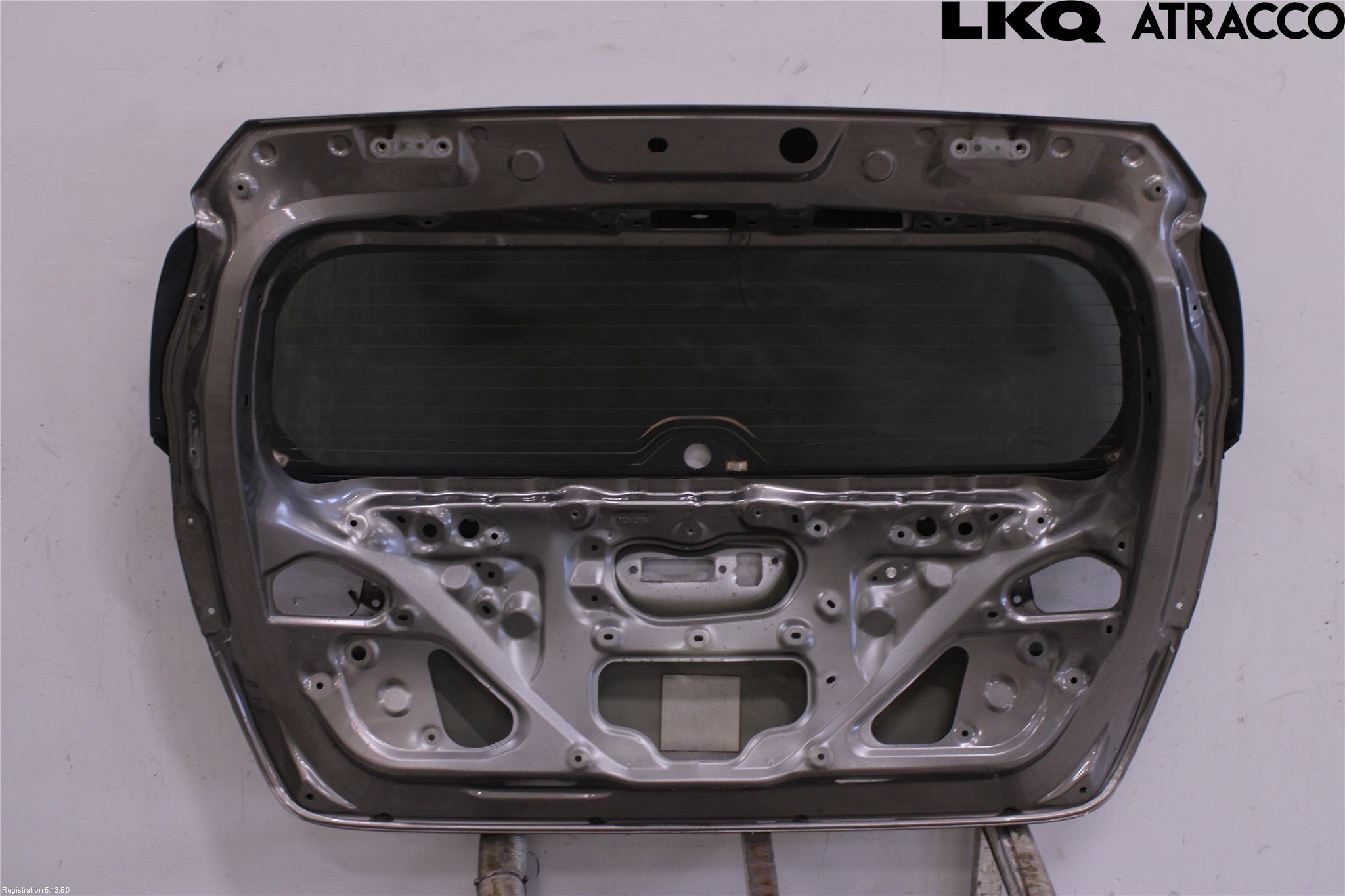 Toyota AURIS 13-19 Baklucka Cc-Kombi-Sedan