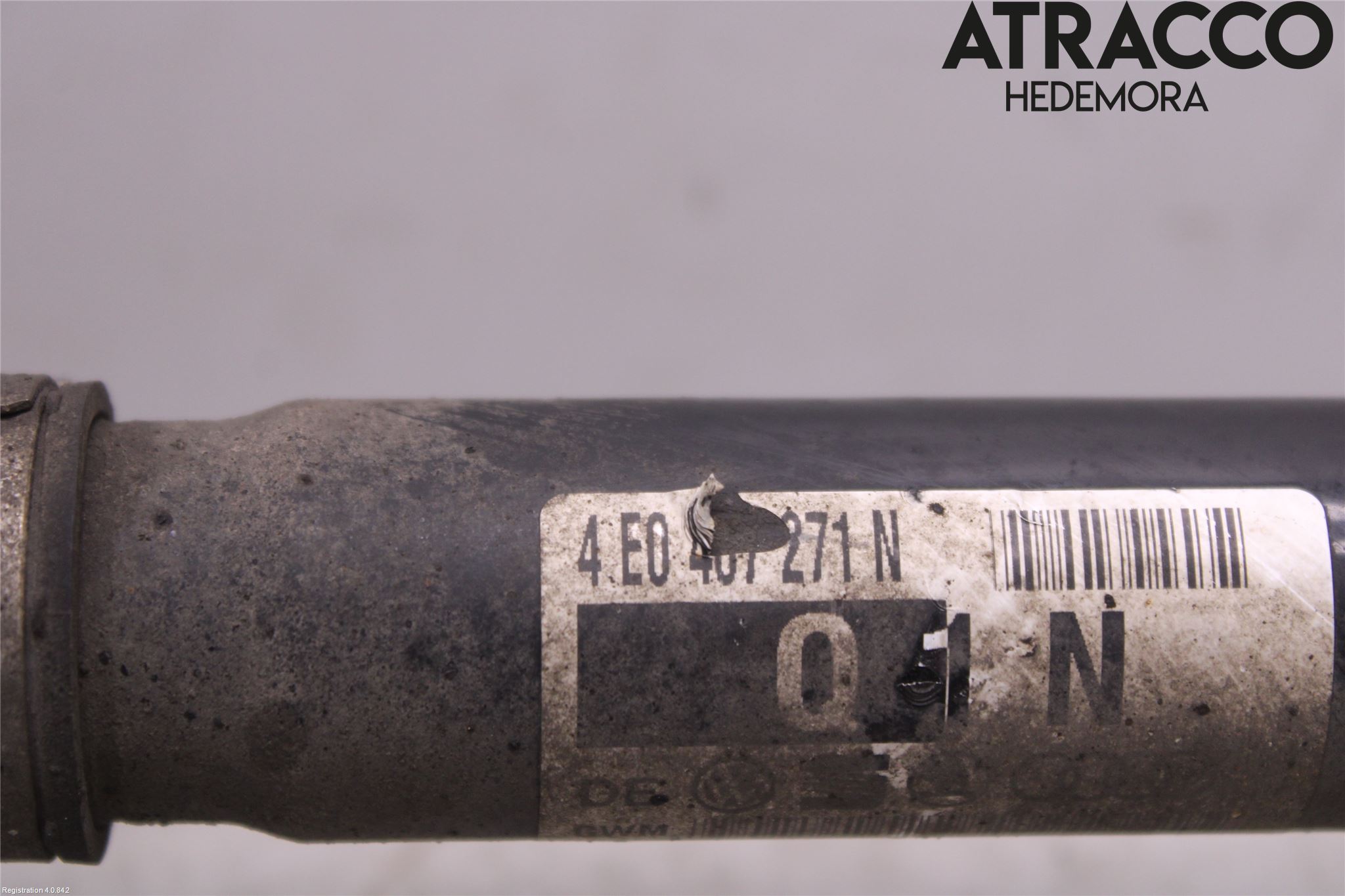 Audi A8/S8 4E  02-09 Drivaxel Fram Vänster