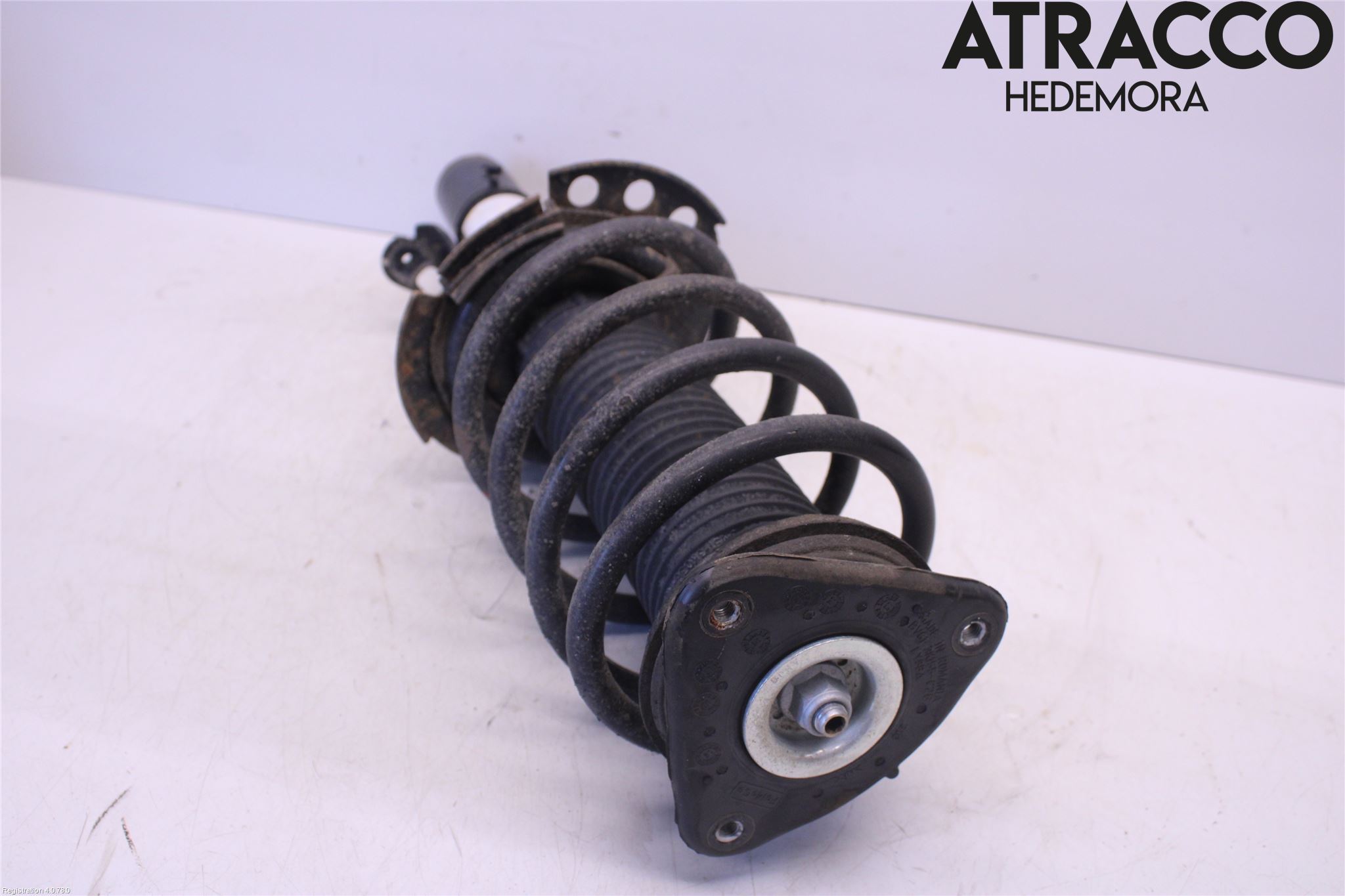 Ford FOCUS 15-18 Fjäderben Fram Höger