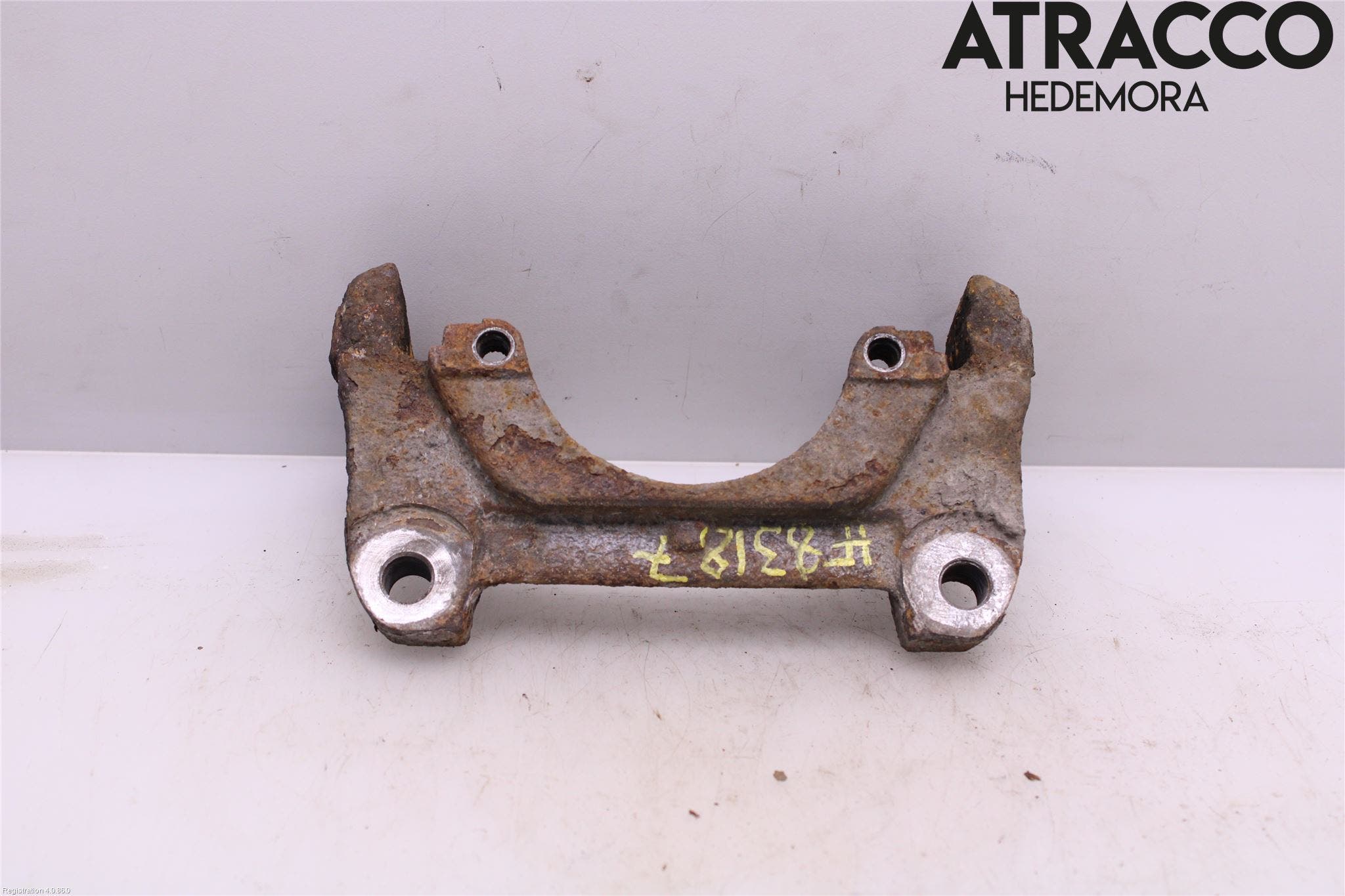 Audi A4/S4 05-07 Bromsokshållare