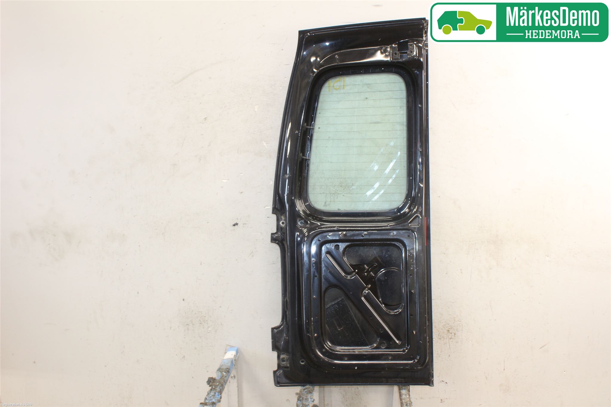 Volkswagen VW CADDY      04-10 Dörr Bak Van-Skåp Höger