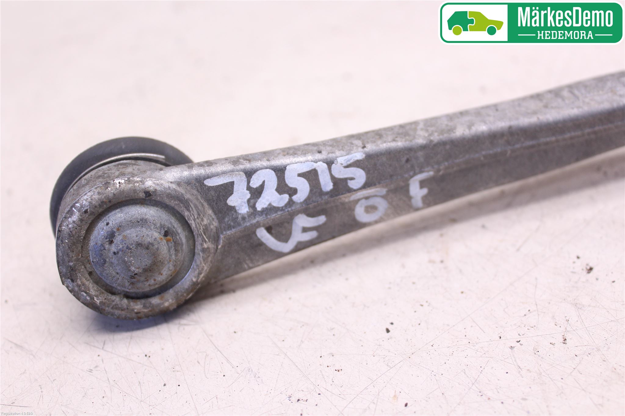 Audi A4/S4 08-11 Bärarm Fram Övre Vä