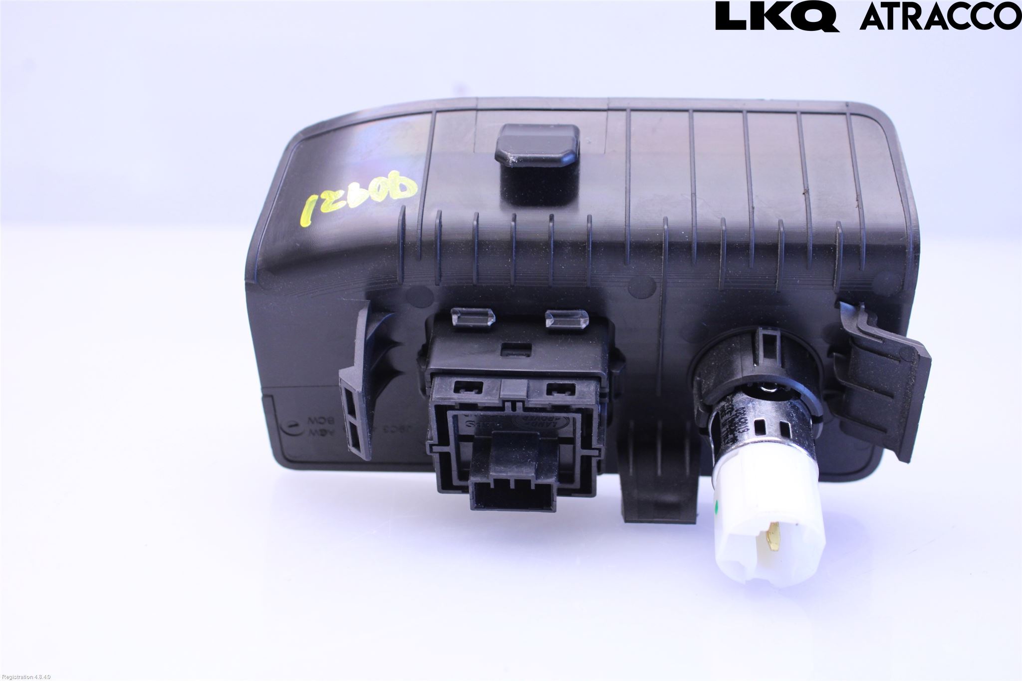 Jaguar E-PACE 17- Strömställare Övrigt