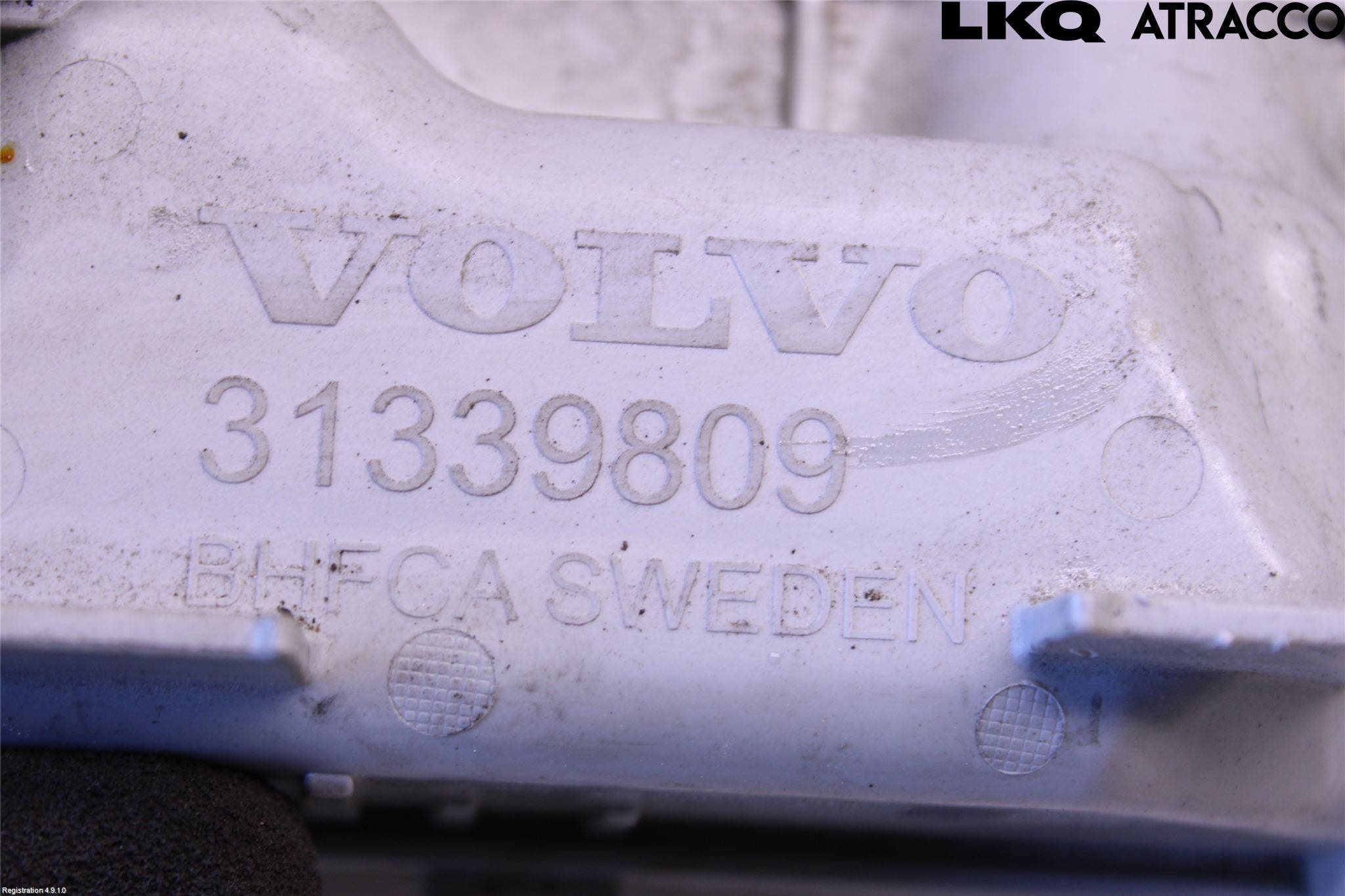 Volvo XC60 18- Vacuumtank