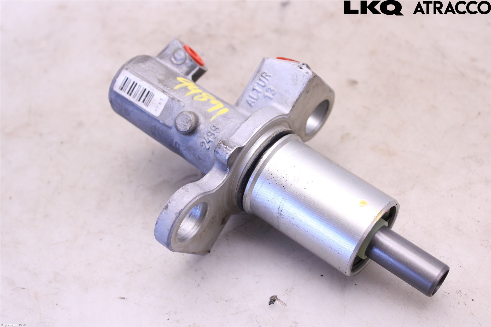 Volkswagen VW PASSAT 01-05 Broms Huvudcylinder