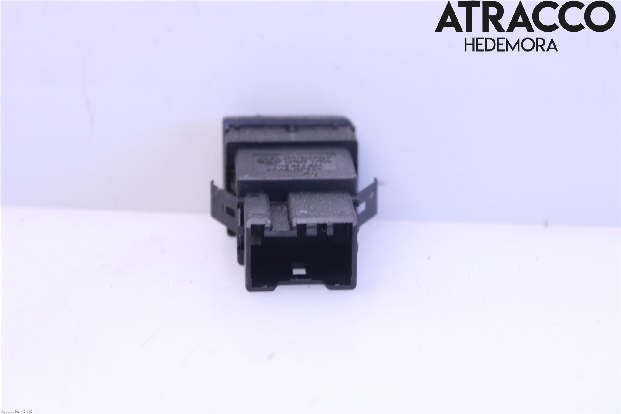 Volkswagen VW TRANSP/CARAVELLE (T5) 04-15 Strömställare Stolvärme