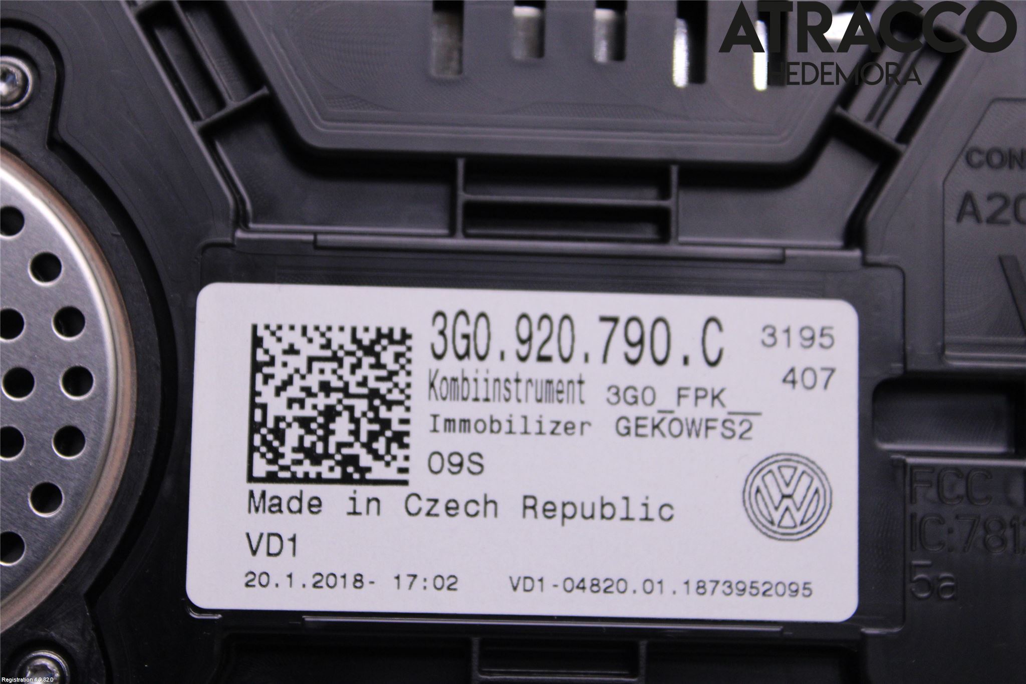 Volkswagen VW PASSAT 15-19 Instrument Komb