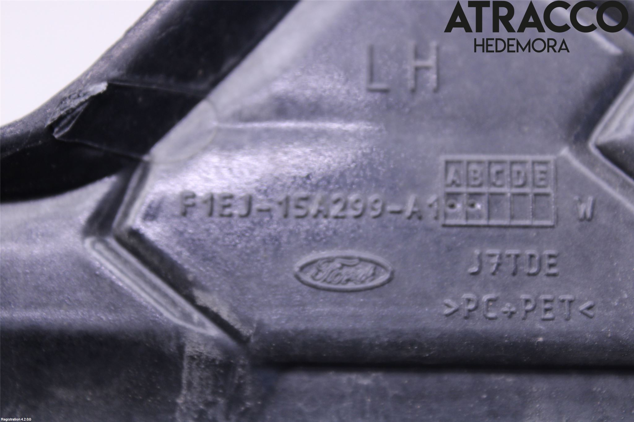 Ford FOCUS 15-18 Dimljussarg Fram