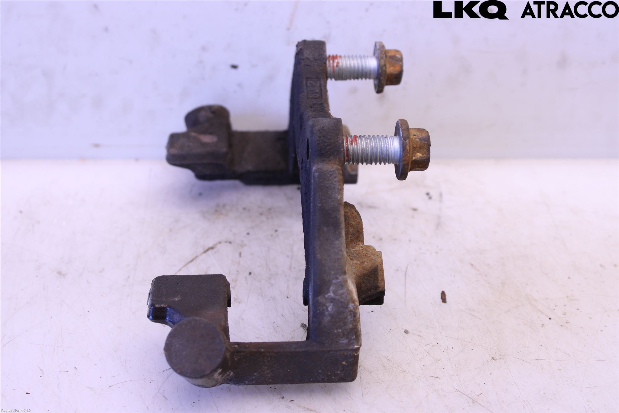 Ford ECOSPORT 17- Bromsokshållare