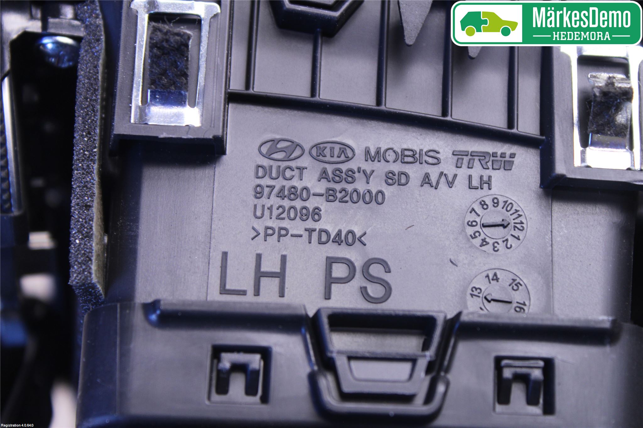 Kia SOUL 09- Defrosterkanal-Munstycke