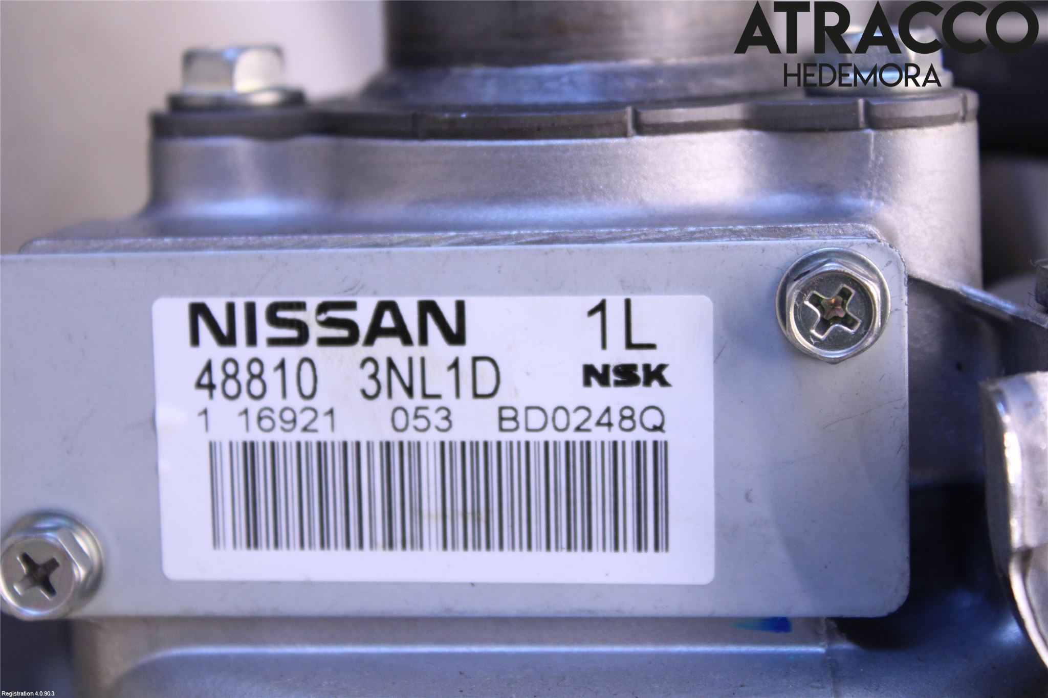 Nissan LEAF 11-17 Rattaxelagg Med Inb Servo