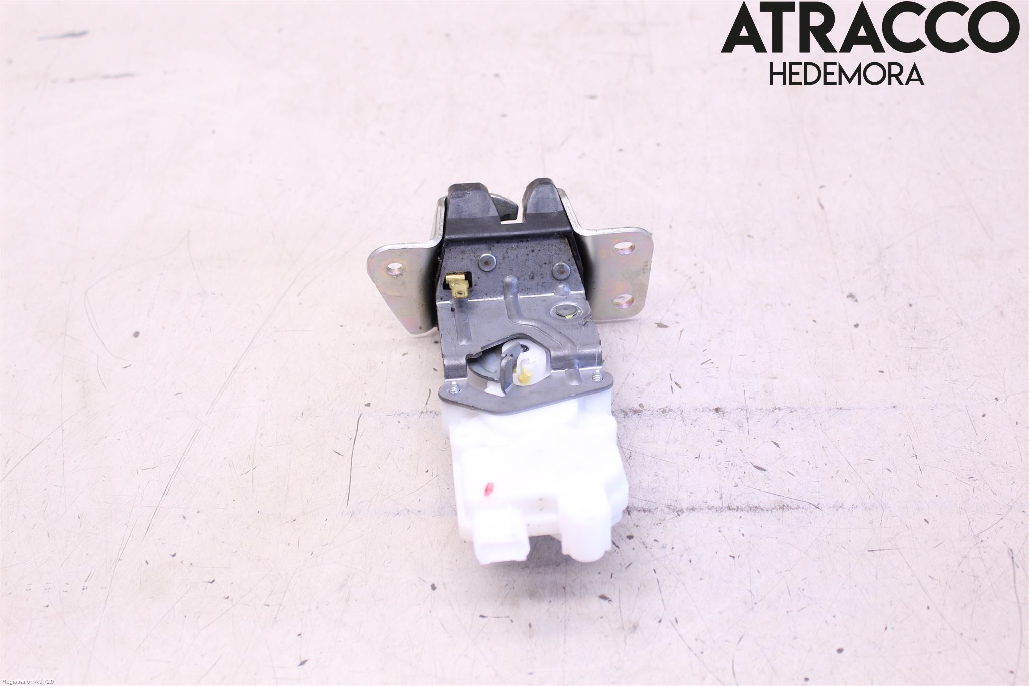 Mitsubishi OUTLANDER 07-12 Låskista Baklucka