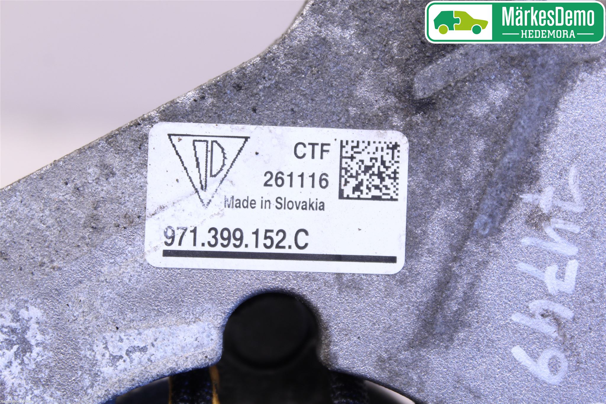 Porsche PANAMERA 09- Växellådsfäste