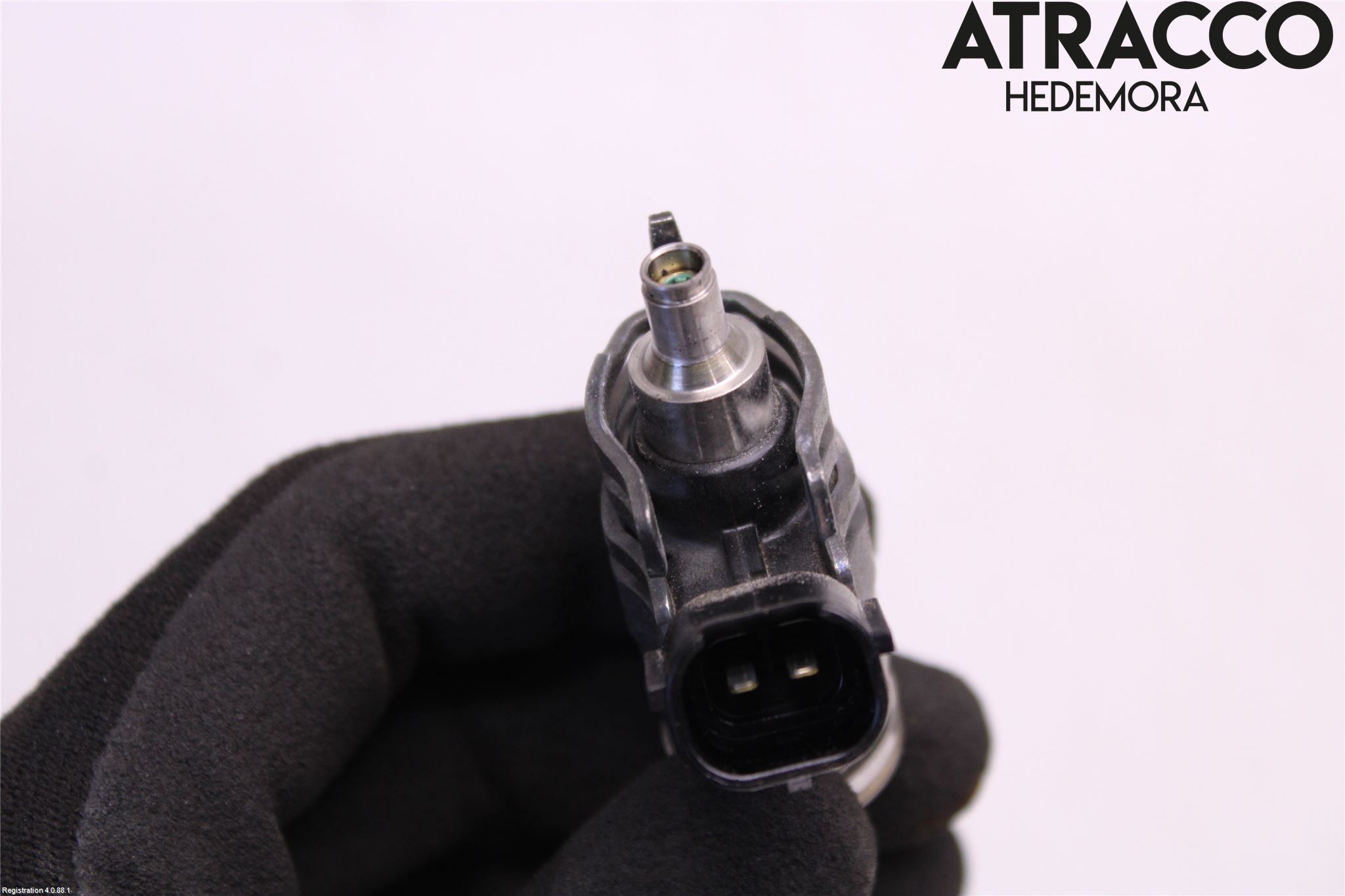 Toyota YARIS XP21 20- Injspridare