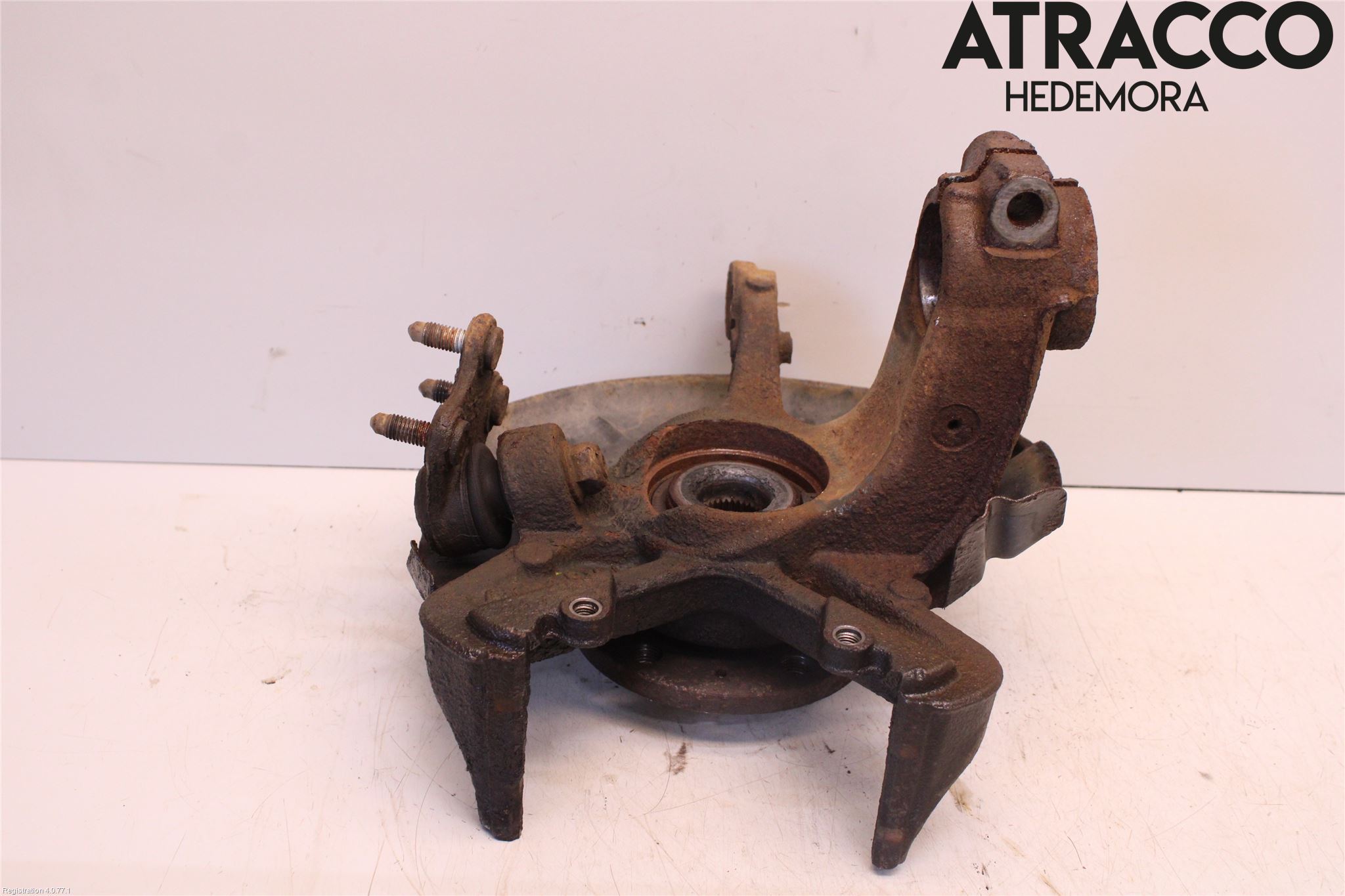 Audi A1/S1 11-18 Styrspindel Lagerhus Vä