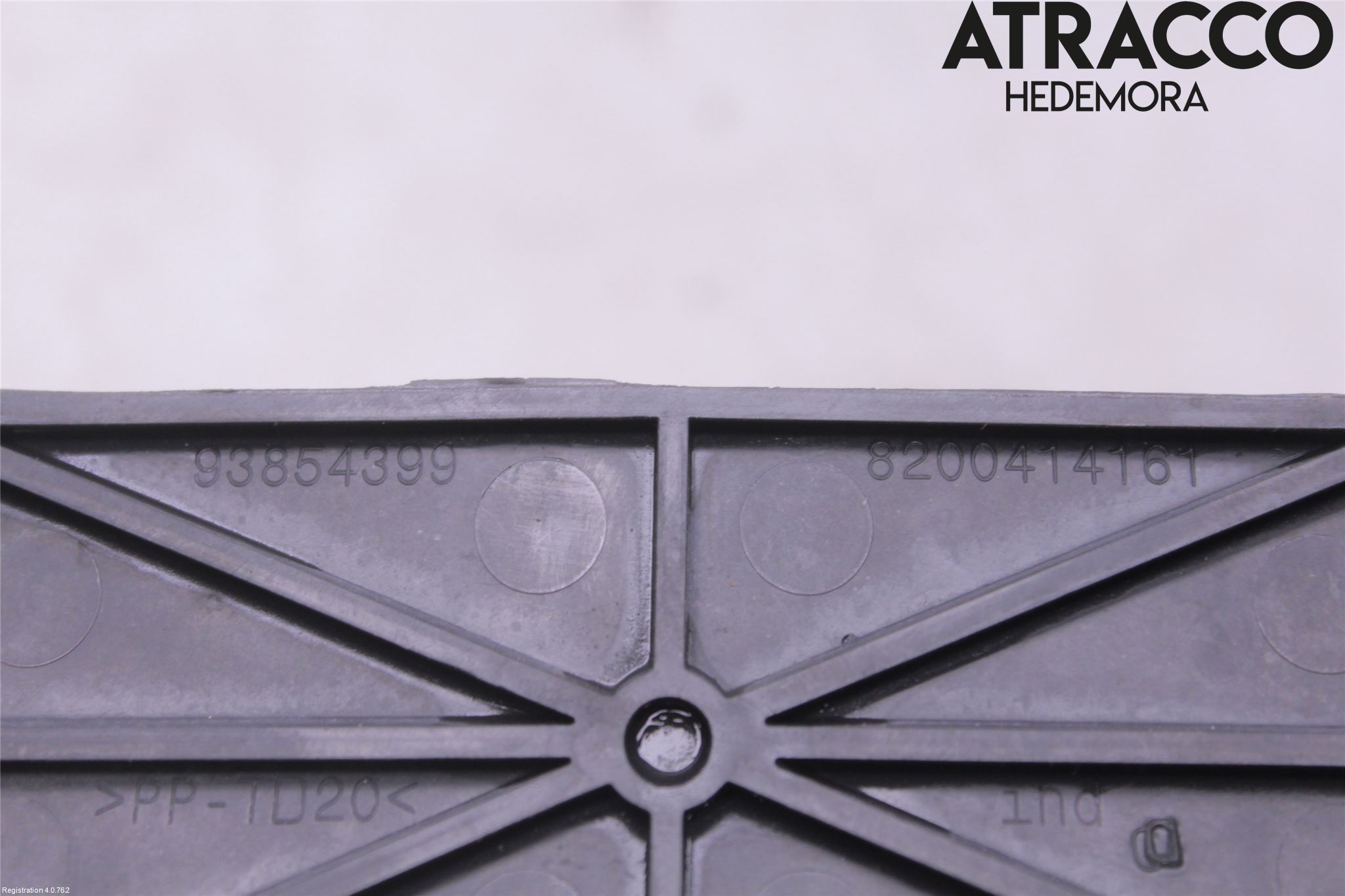 Nissan PRIMASTAR Täckplast Front