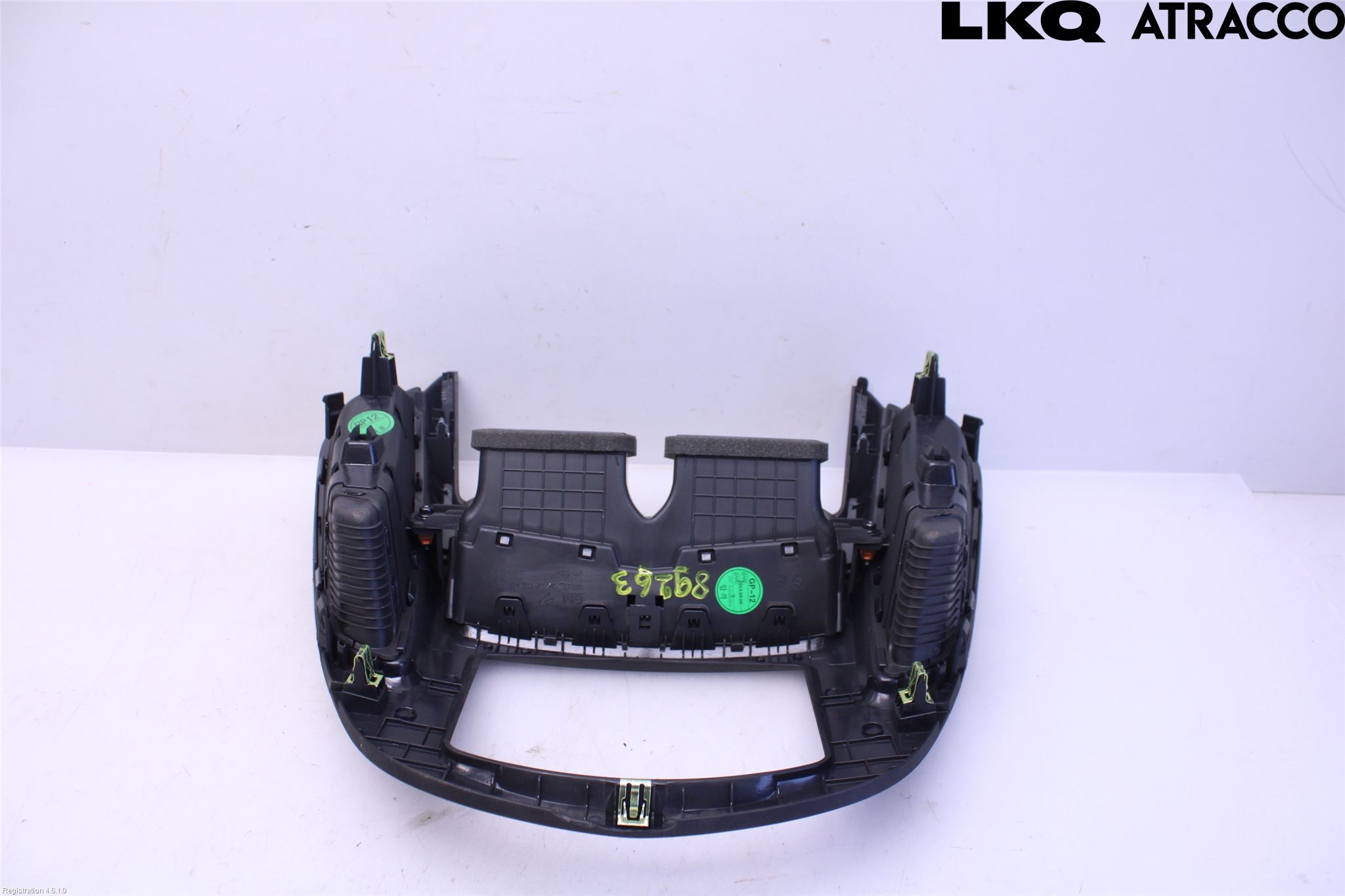 Chevrolet TRAX Instrument-Radio Sarg