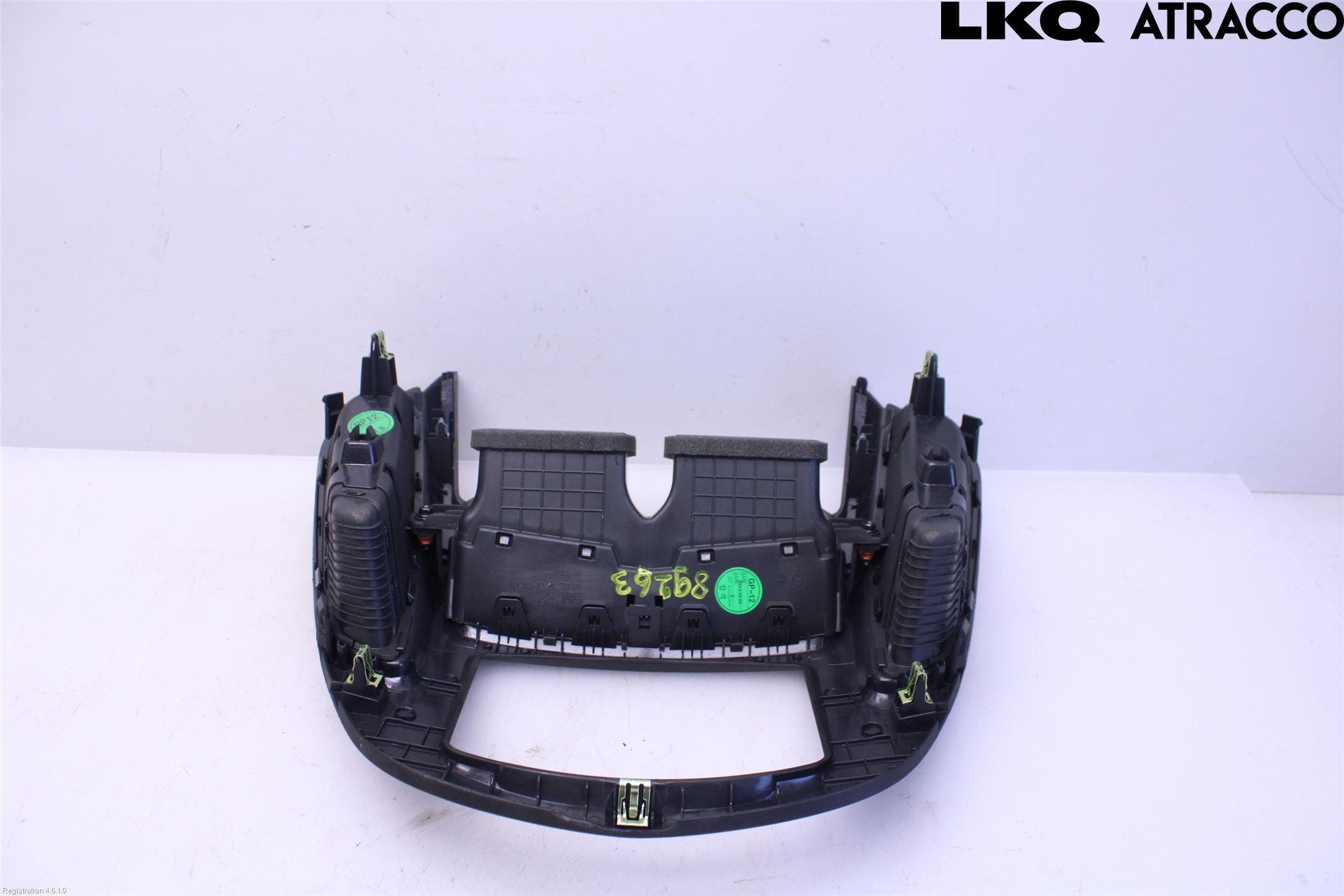 Chevrolet TRAX Instrument-Radio Sarg