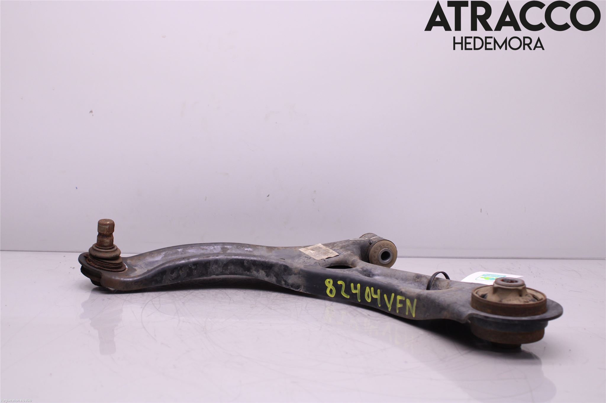 Kia PICANTO 17- Bärarm Fram Undre Vä