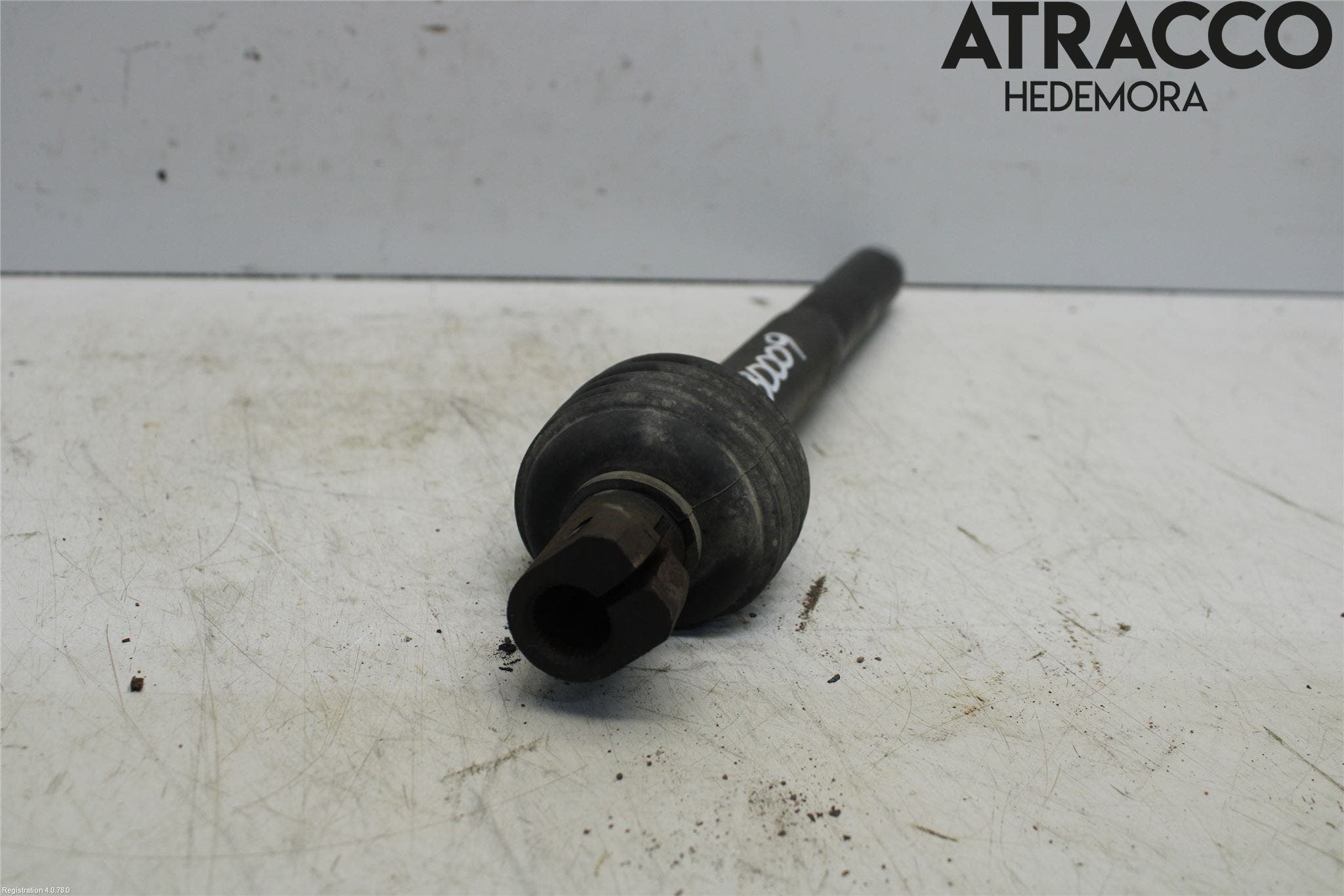 Kia SORENTO 10-14 Rattaxelknut