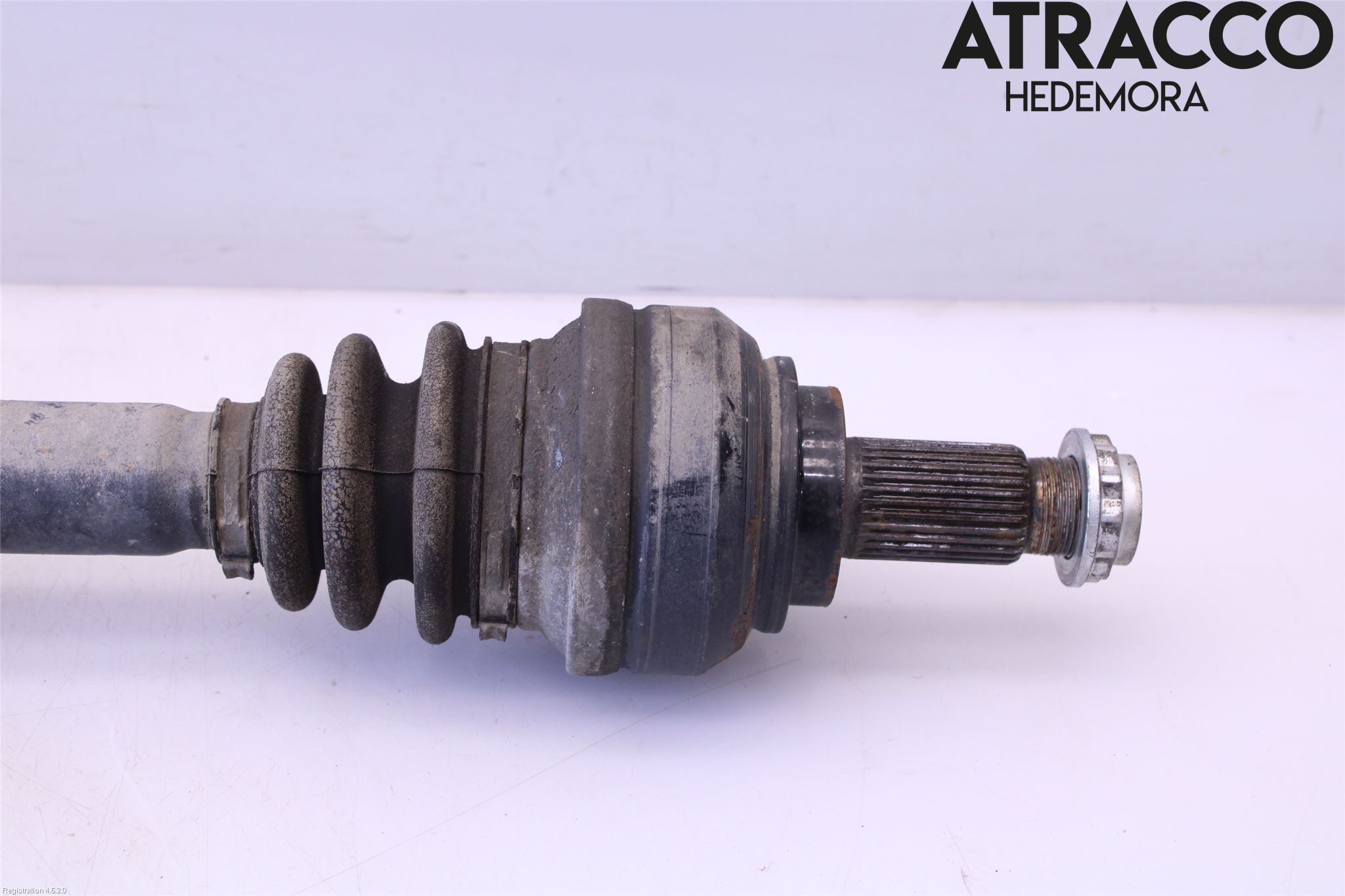 BMW 2 F22/F23/F87 Coupé/Cab 13-21 Drivaxel Bak Höger