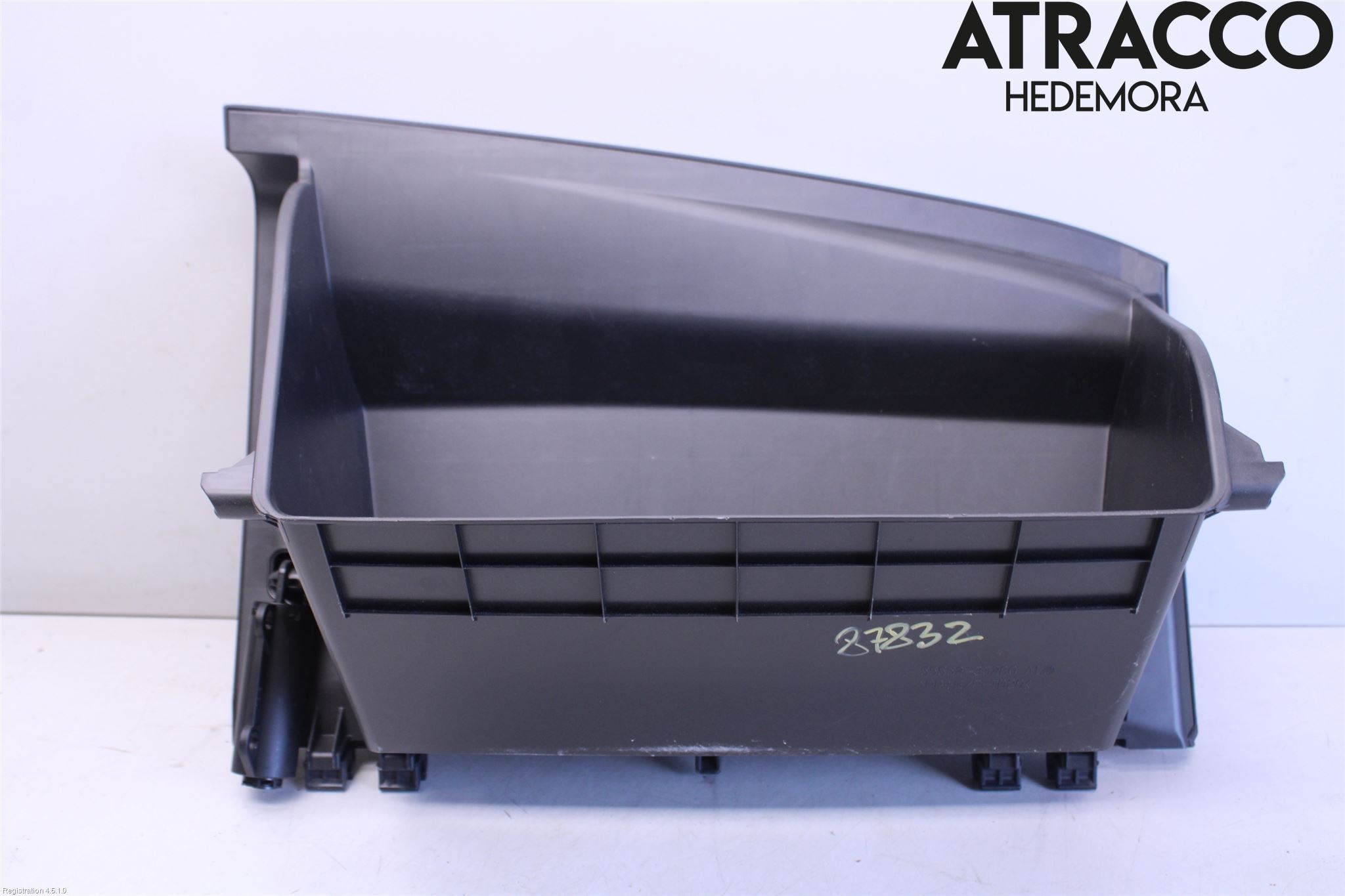 Toyota CAMRY 19-24 Handskfack