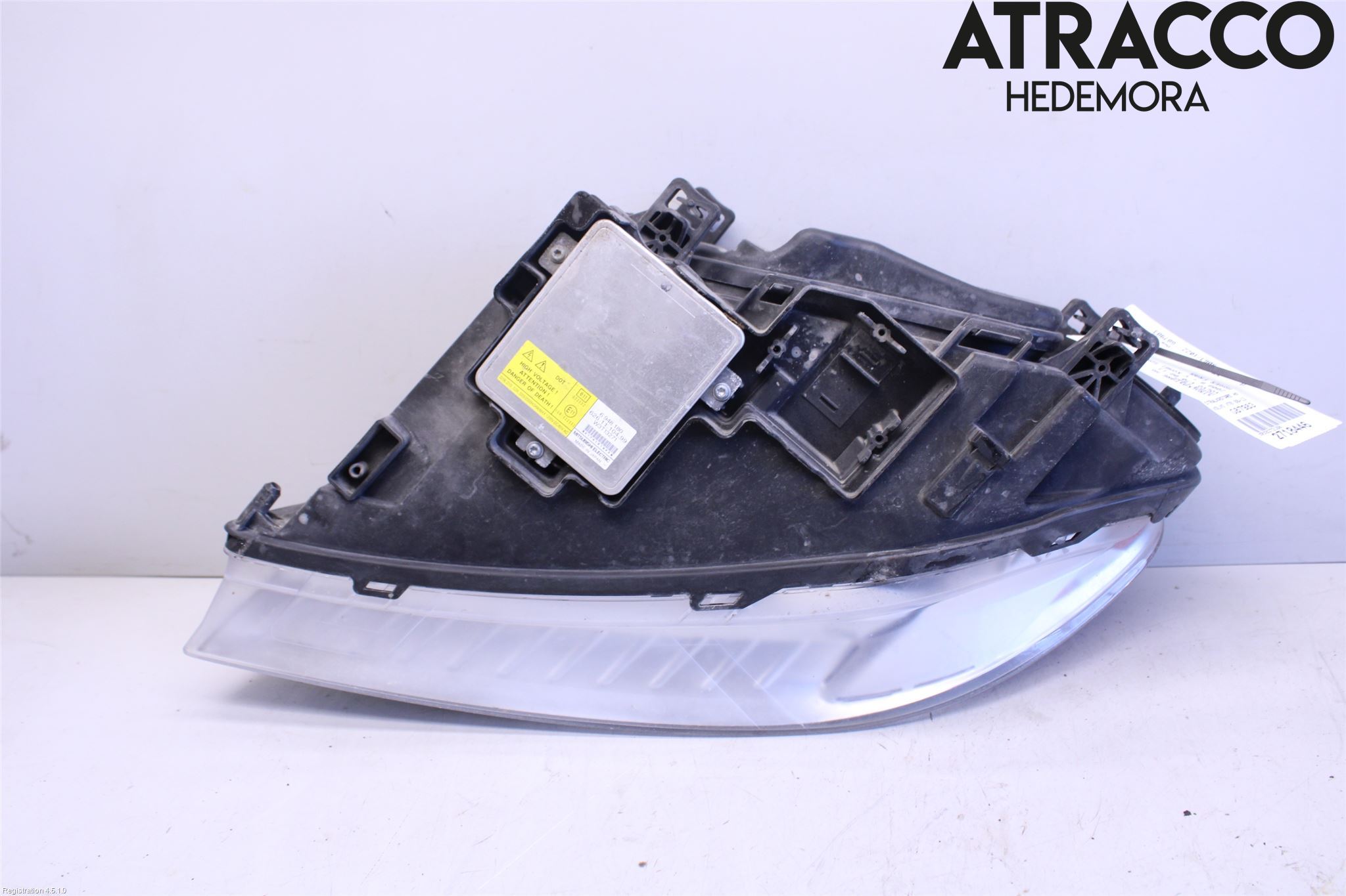 Volvo V70 08-13 Strålkastare Höger