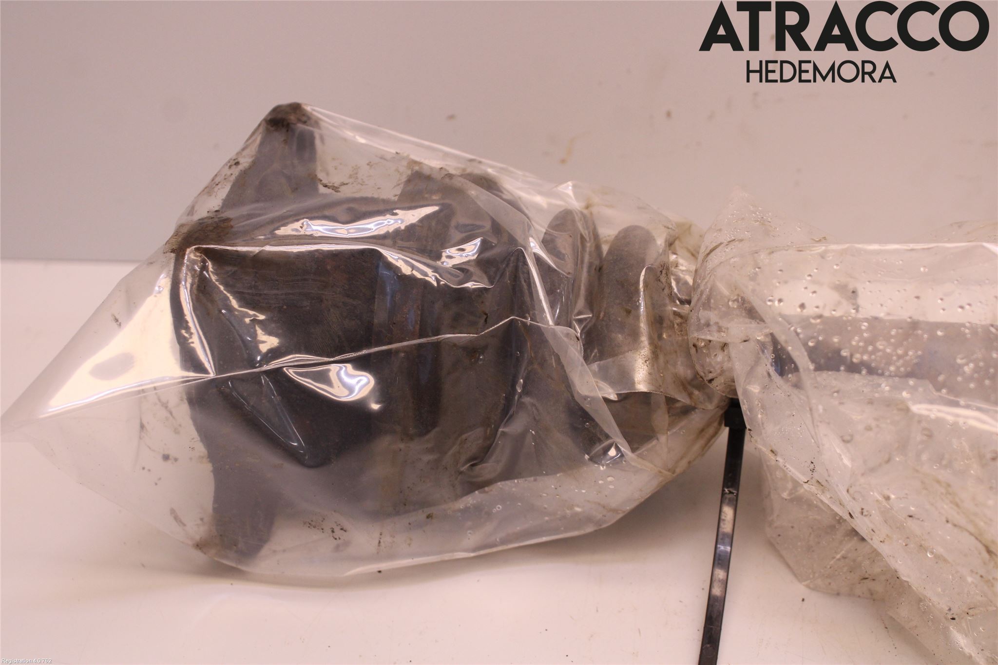 Toyota COROLLA 98-01 Drivaxel Bak Höger