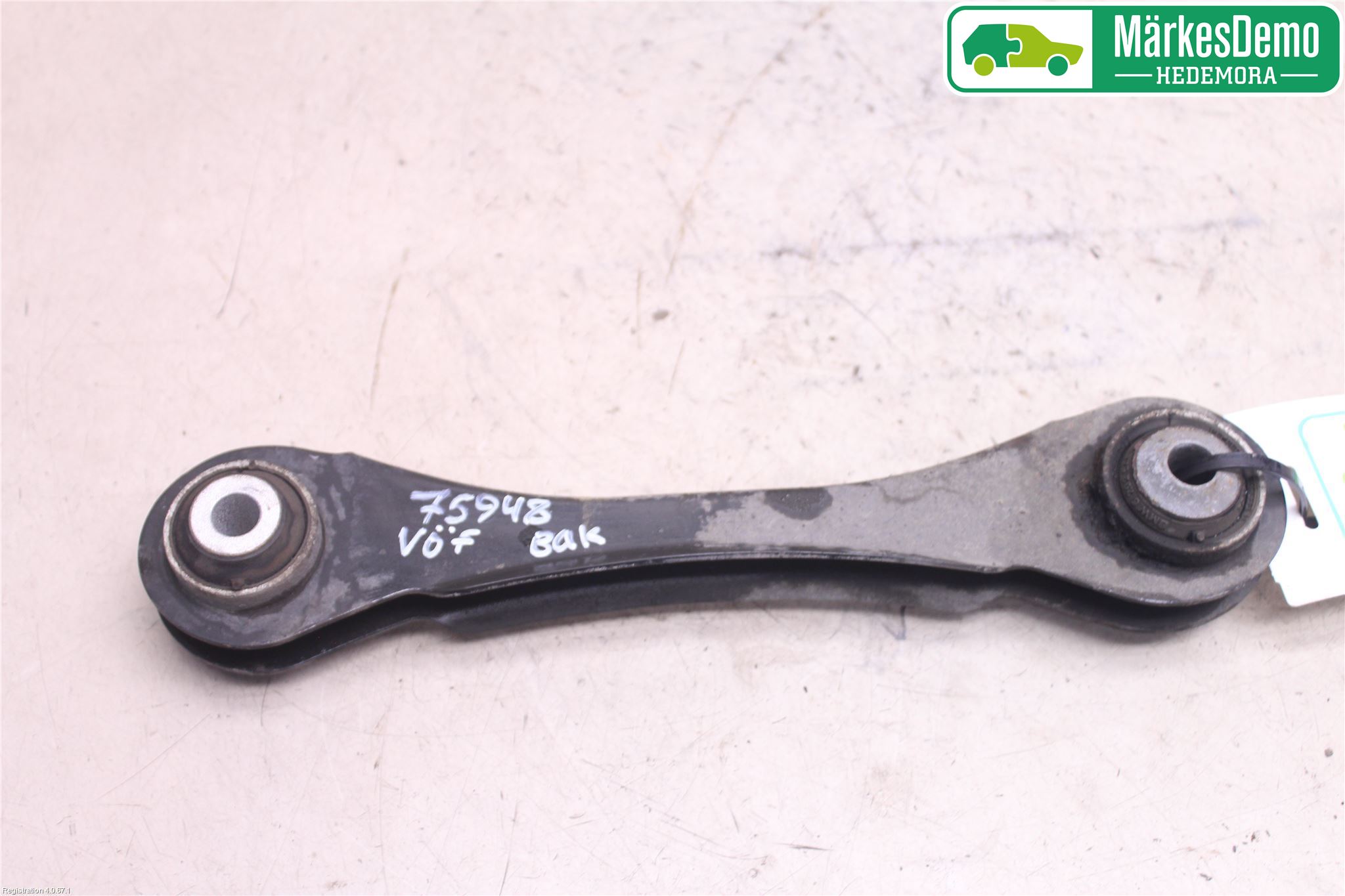 BMW 1 F20/F21 11-19 Bärarm Bak Övre Vänster