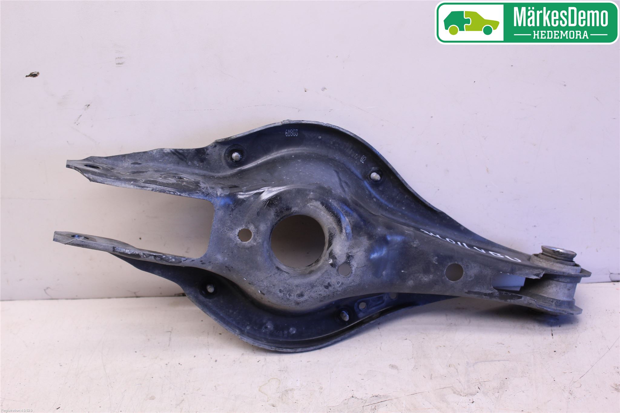 BMW 3 F30/F31/F80 12-19 Bärarm Bak Vänster