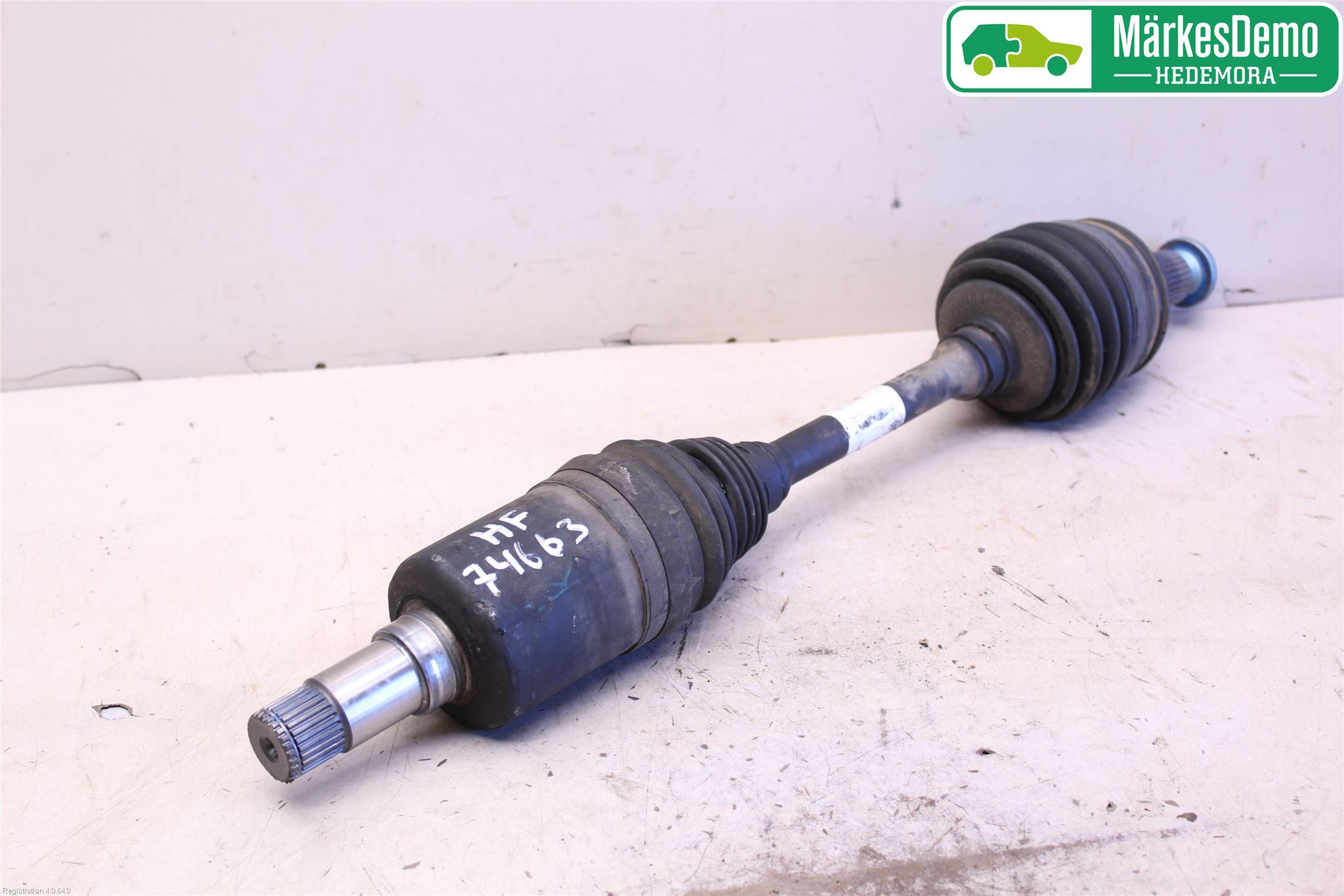 Mercedes-Benz MB E-KLASS (W212) 09-16 Drivaxel Fram Höger