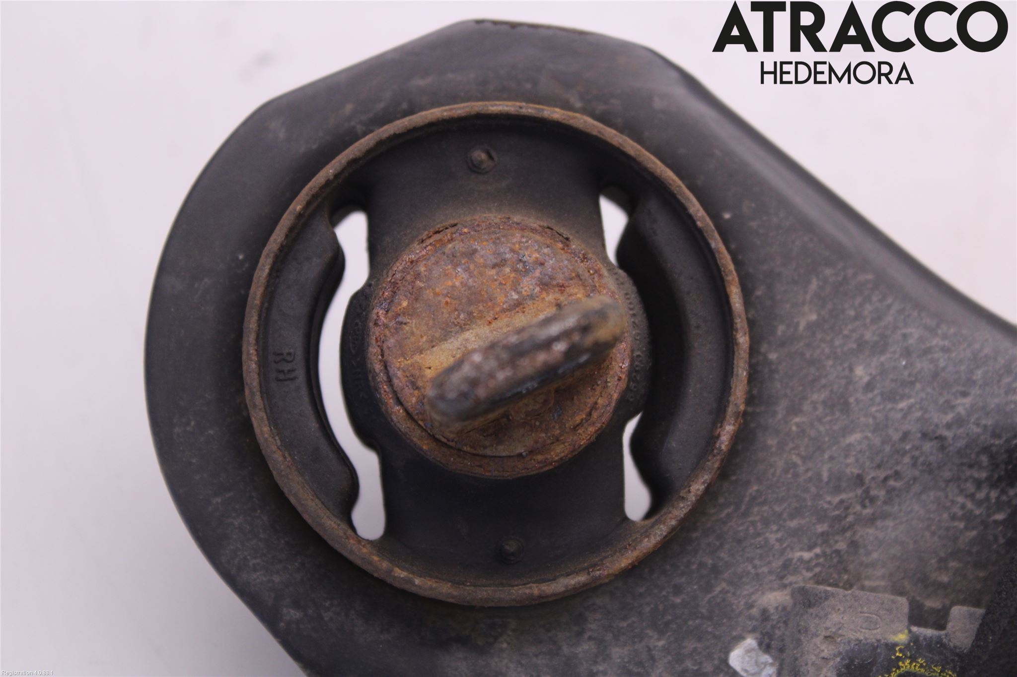 Kia CEED/CEED SW 19- Bärarm Bak Höger