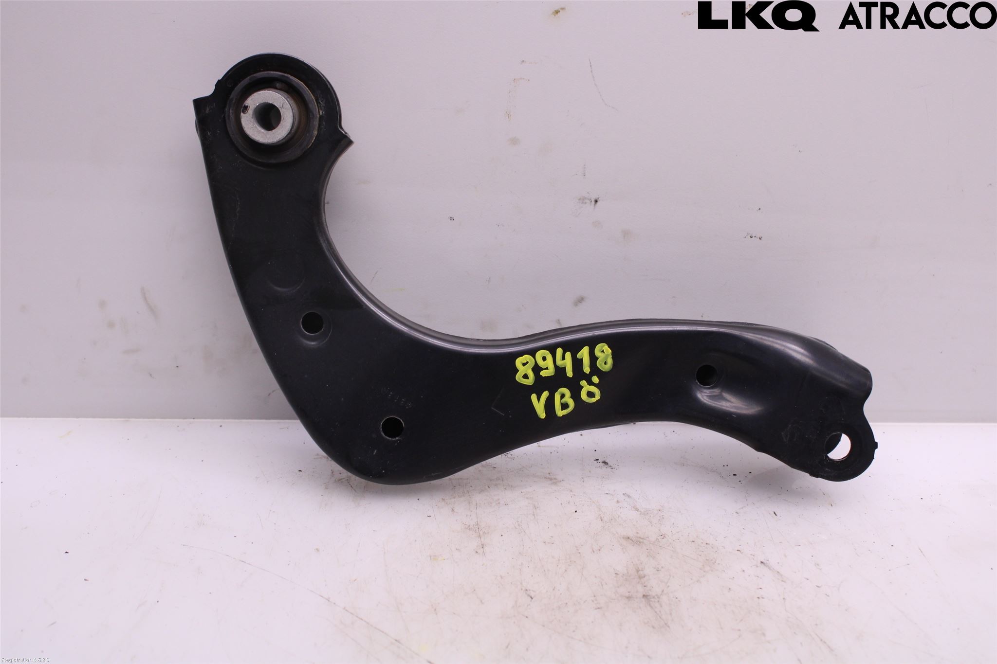 Toyota COROLLA CROSS XG10 22- Bärarm Bak Övre Vänster