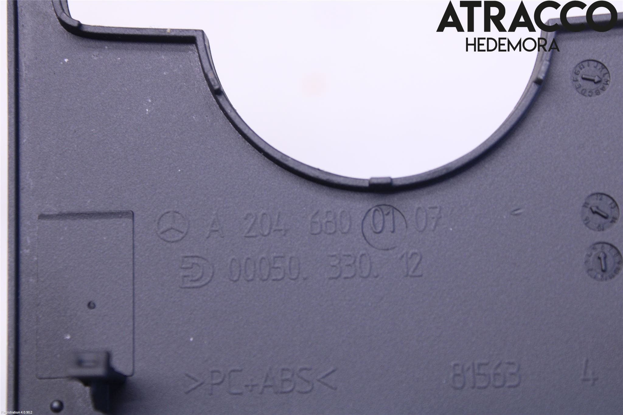 Mercedes-Benz MB C-KLASS (W204) 07-15 Instrumentkonsoll Mitt