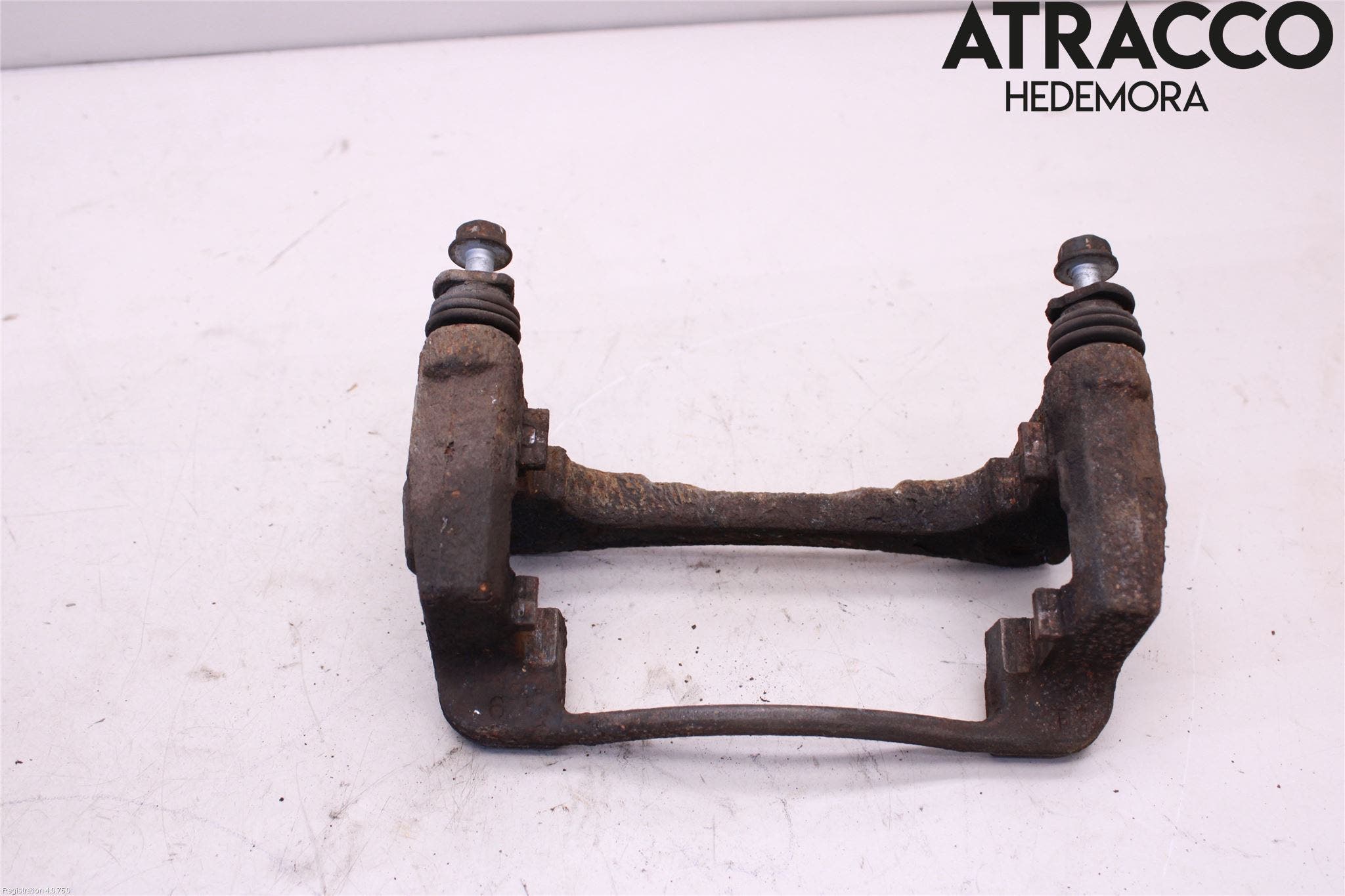 Mazda CX-5 12-17 Bromsokshållare